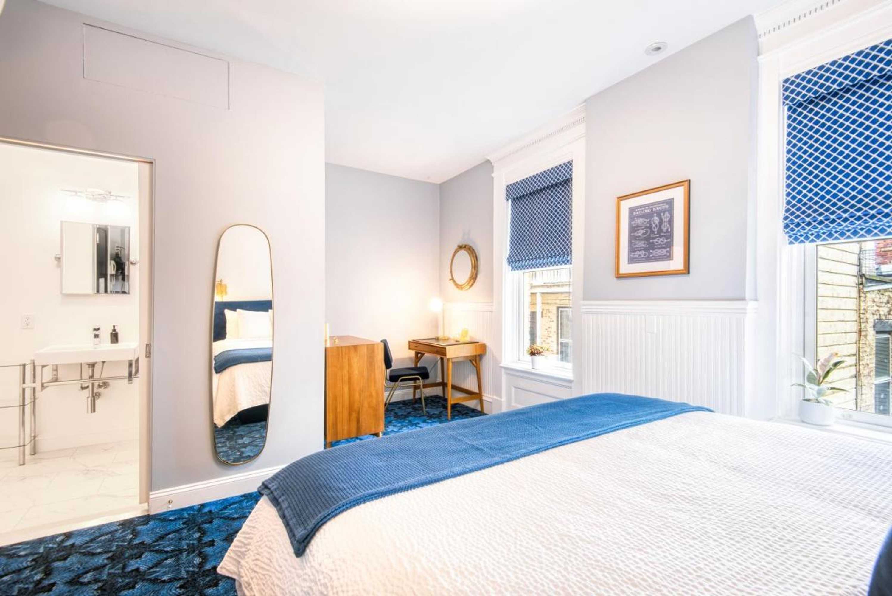 Gift card for The Hudson Whaler