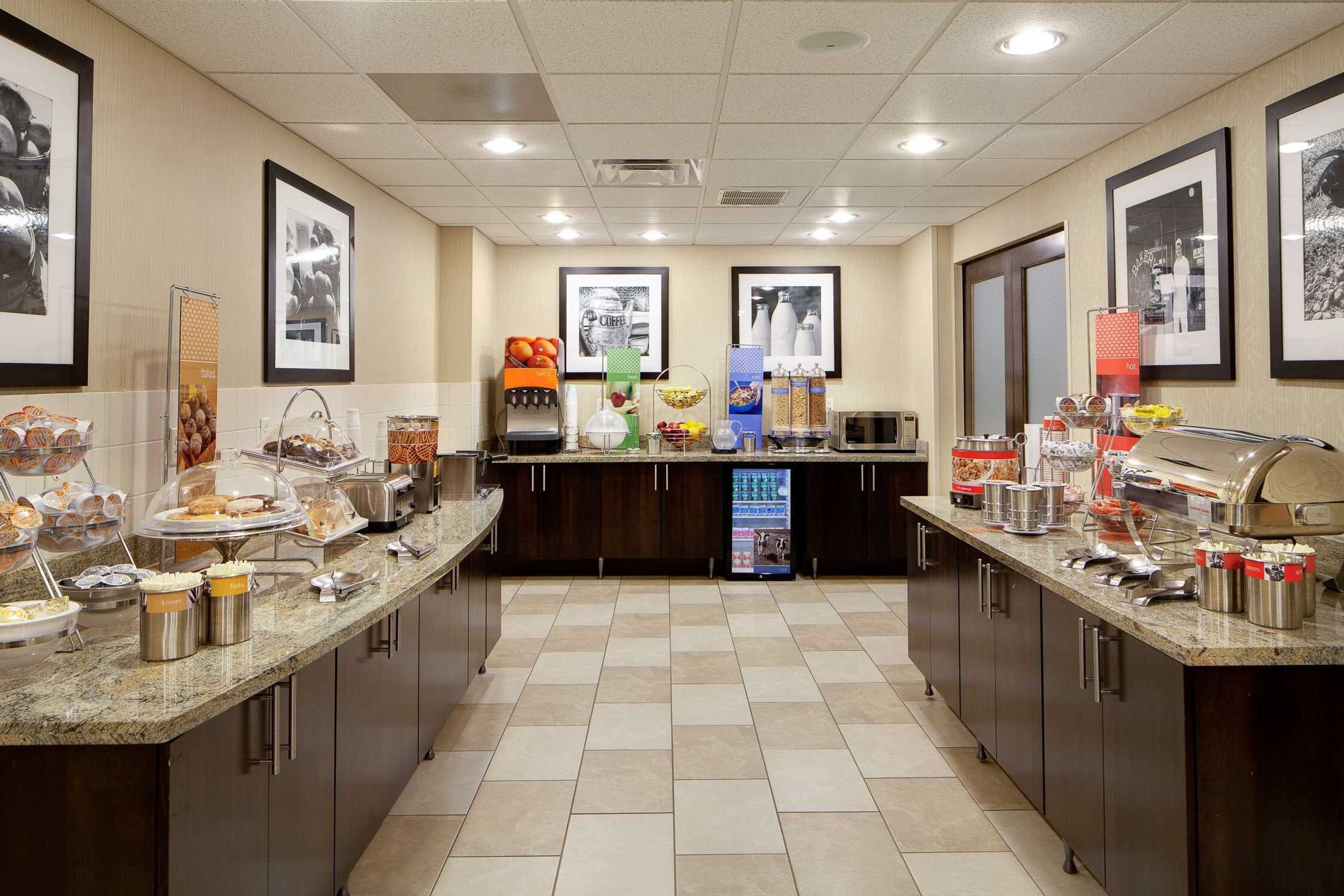 Gift card for Hampton Inn & Suites Chicago/st. Charles Gift card for Hampton Inn & Suites Chicago/st. Charles