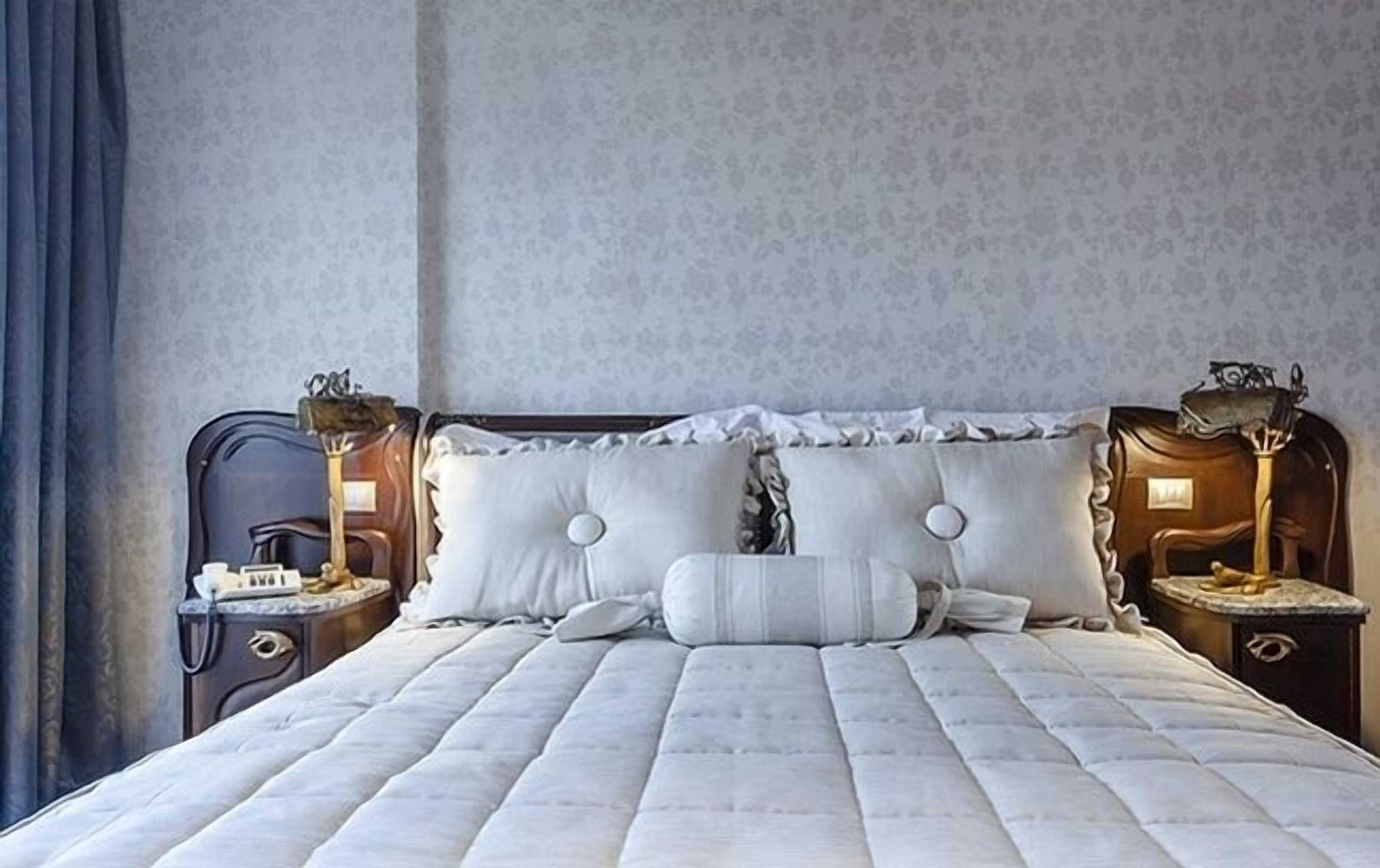 Gift card for The Rhinos 6