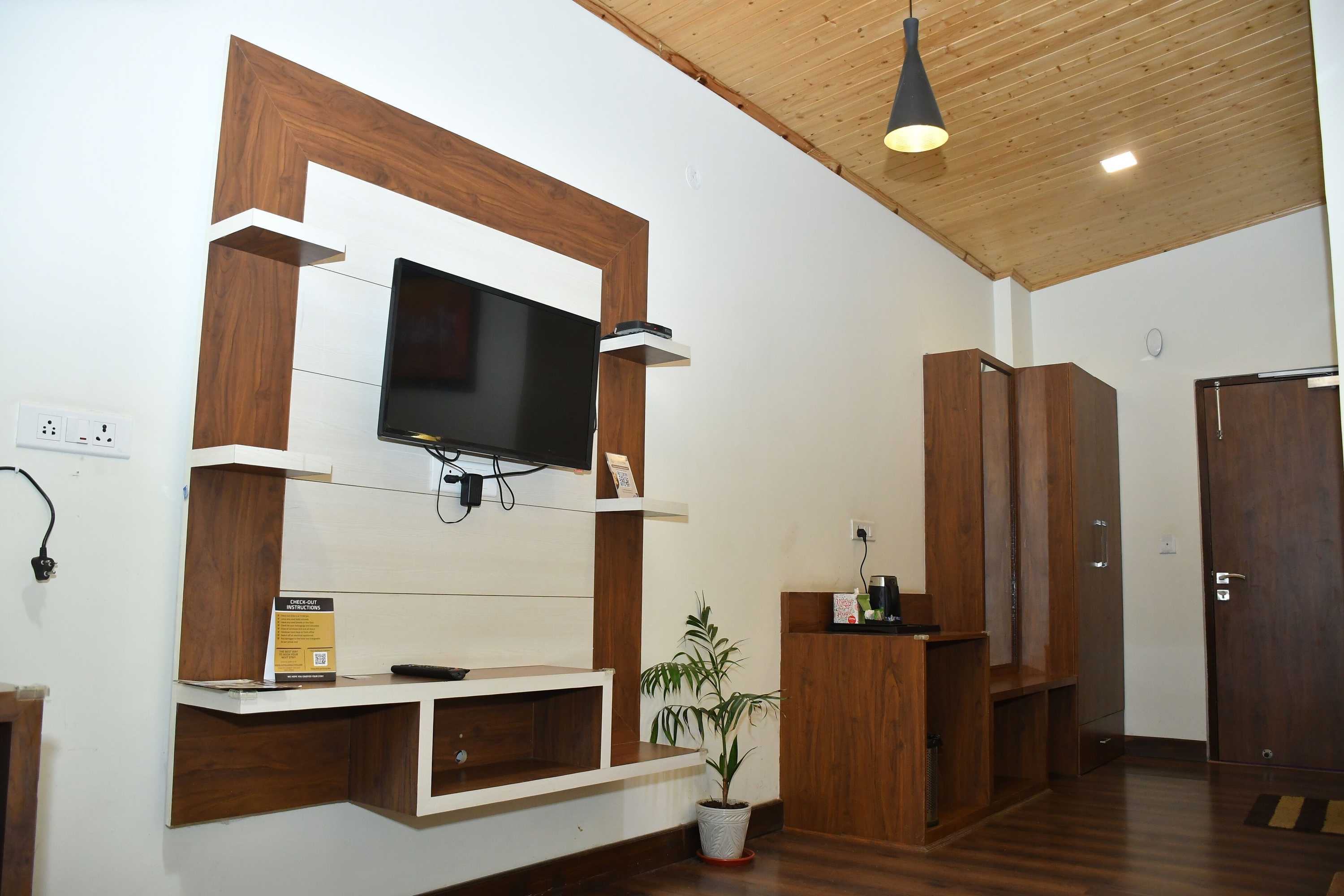 Gift card for Hotel Le Halcyon Kasauli Gift card for Hotel Le Halcyon Kasauli