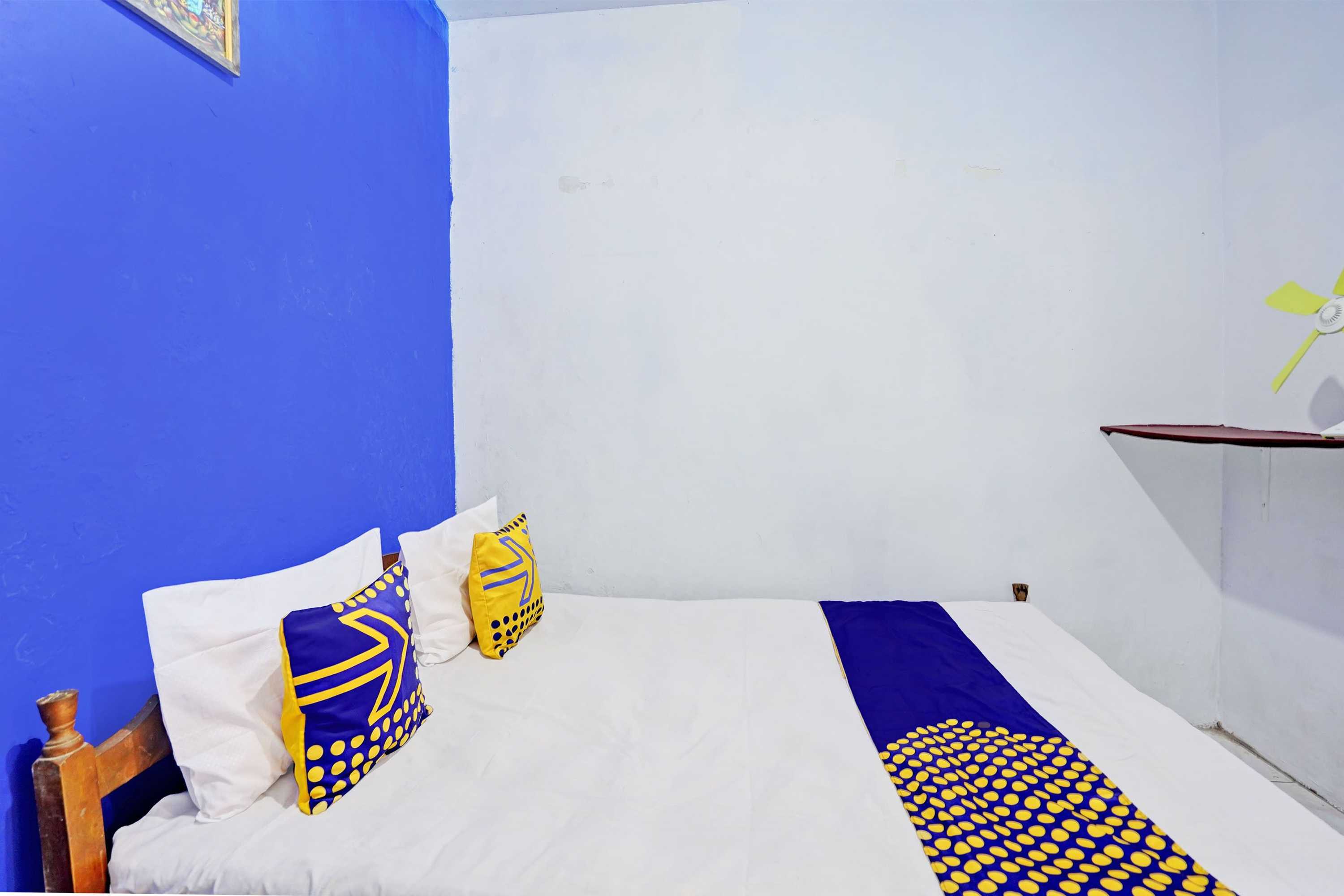 Gift card for Oyo Life 92921 Omaya Kost Syariah Gift card for Oyo Life 92921 Omaya Kost Syariah