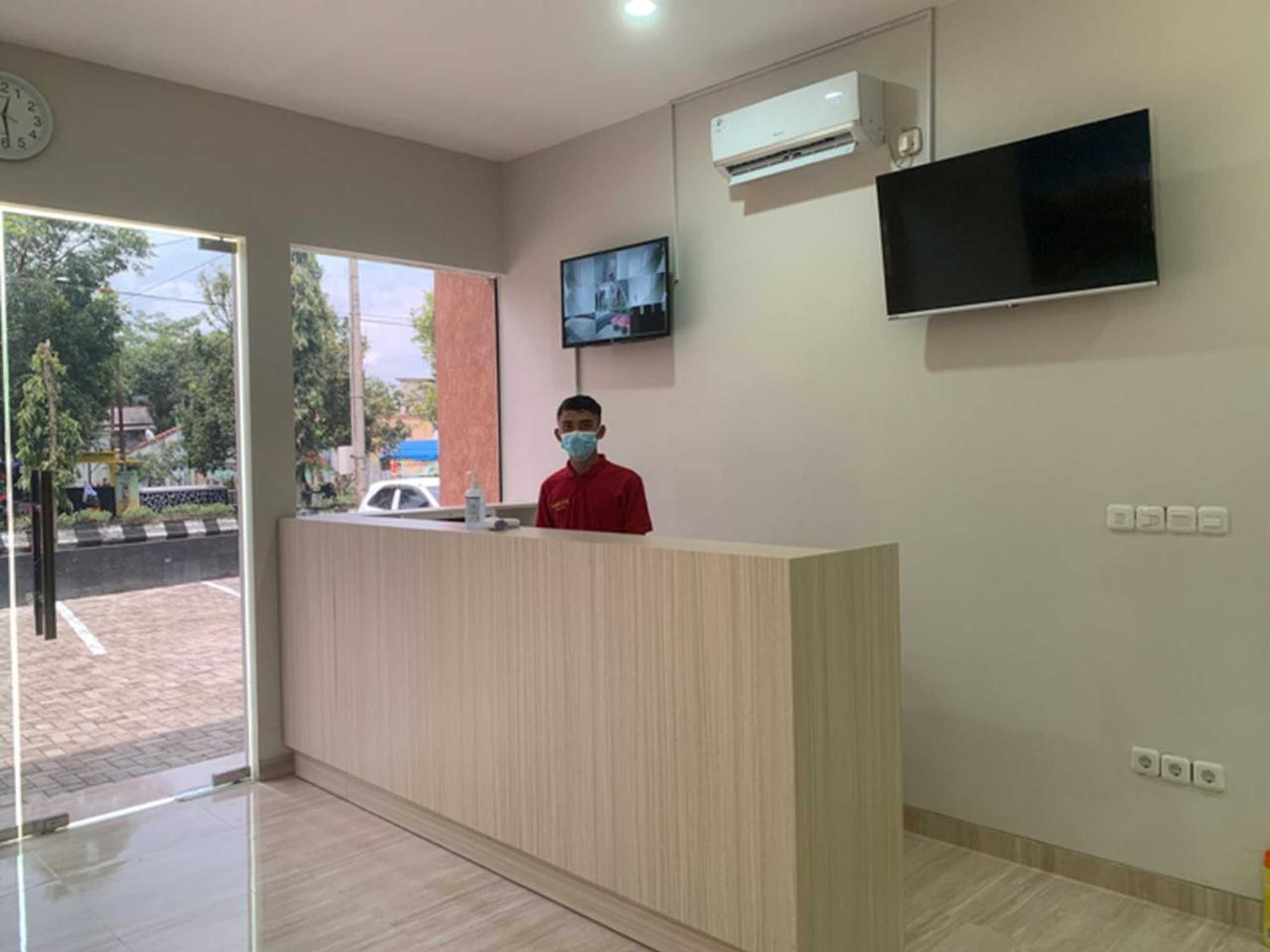 Gift card for Reddoorz Near Alun Alun Purbalingga Gift card for Reddoorz Near Alun Alun Purbalingga