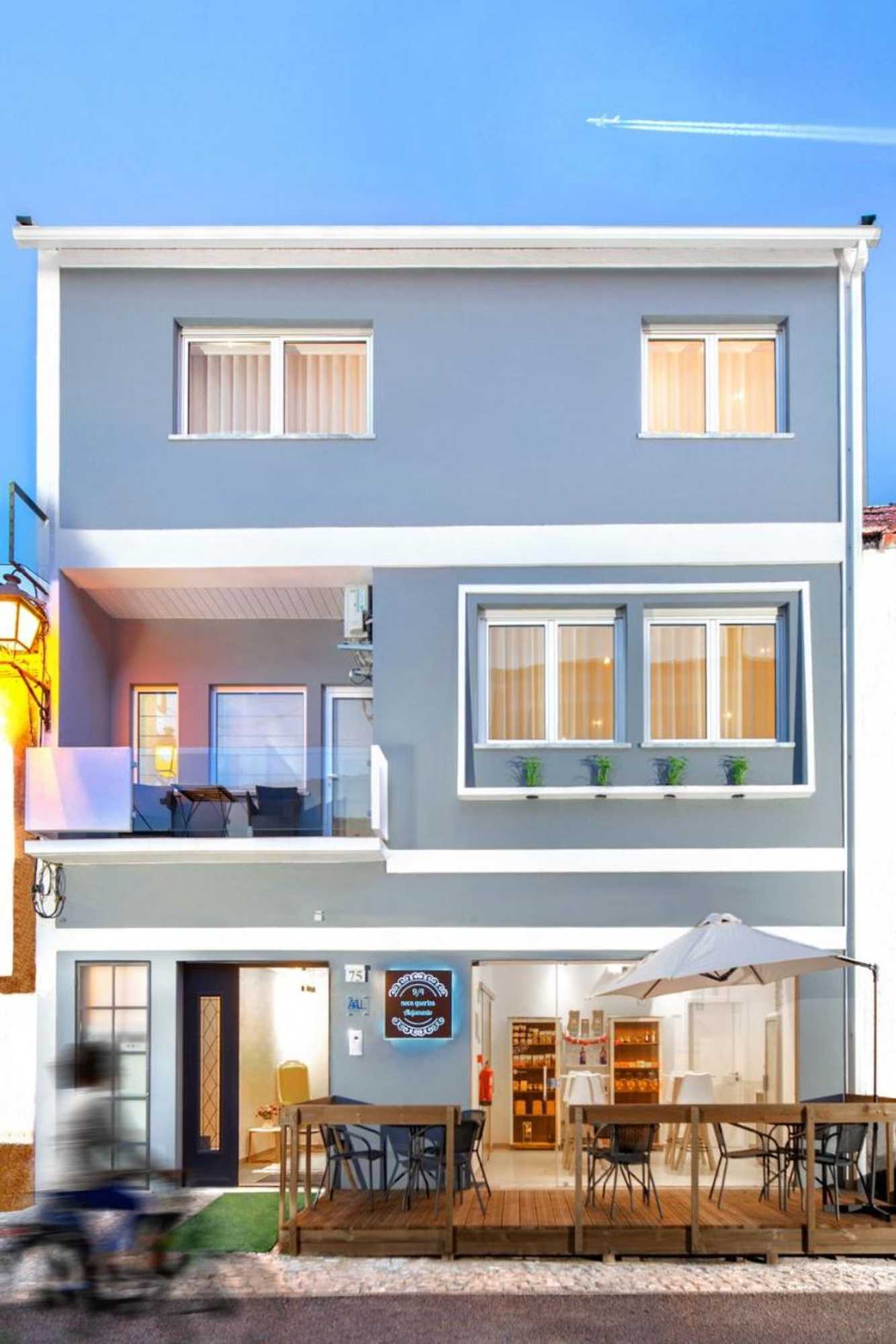 Gift card for 9 Quartos Alojamento