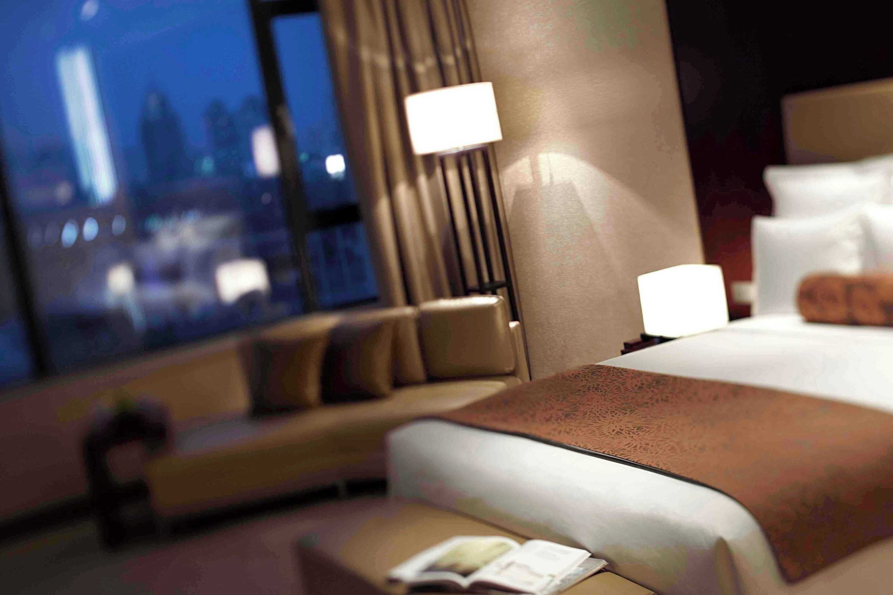 Gift card for Renaissance Tianjin Lakeview Hotel Gift card for Renaissance Tianjin Lakeview Hotel
