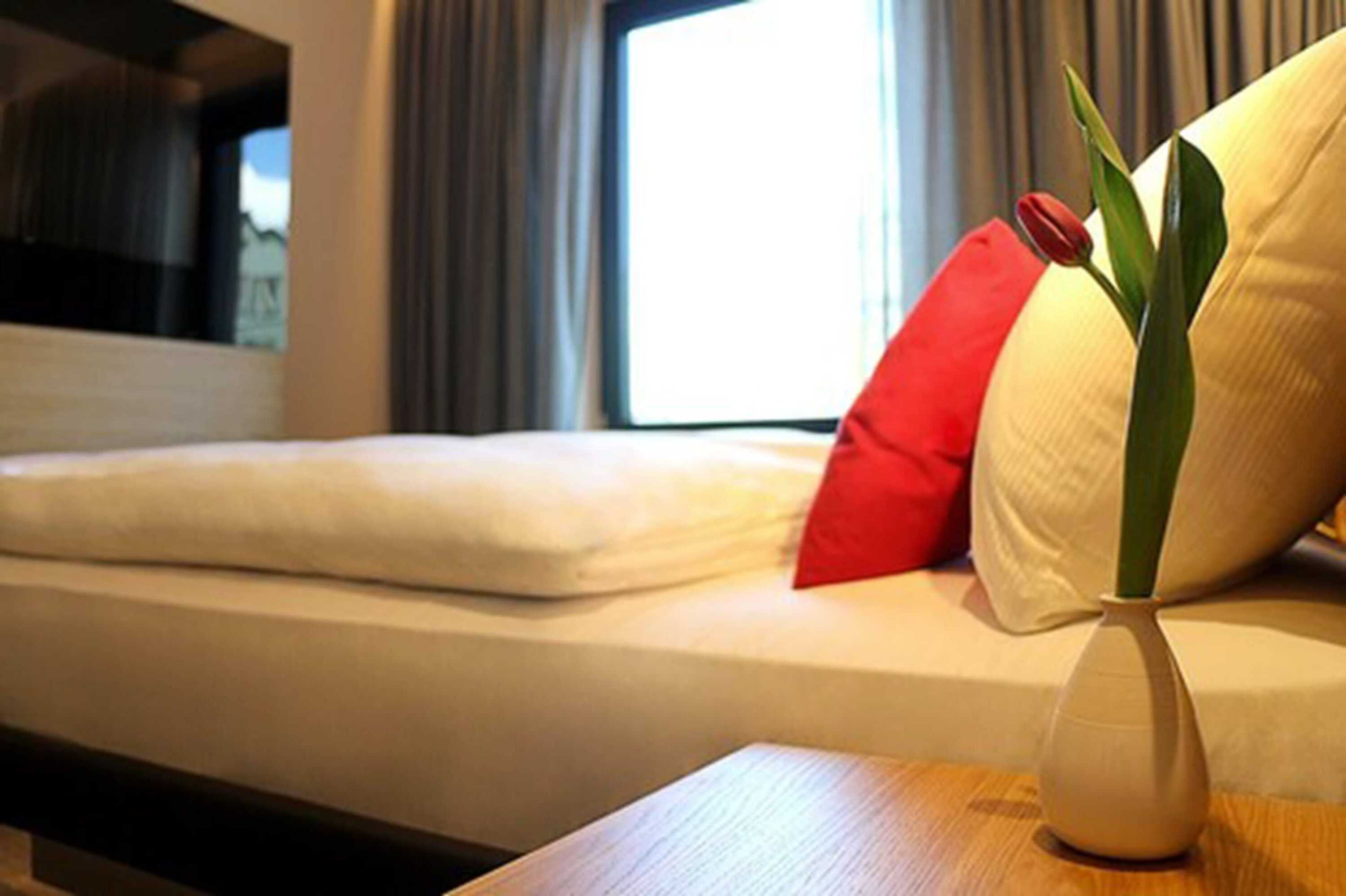 Gift card for Ginn City & Lounge Hotel Ravensburg Gift card for Ginn City & Lounge Hotel Ravensburg