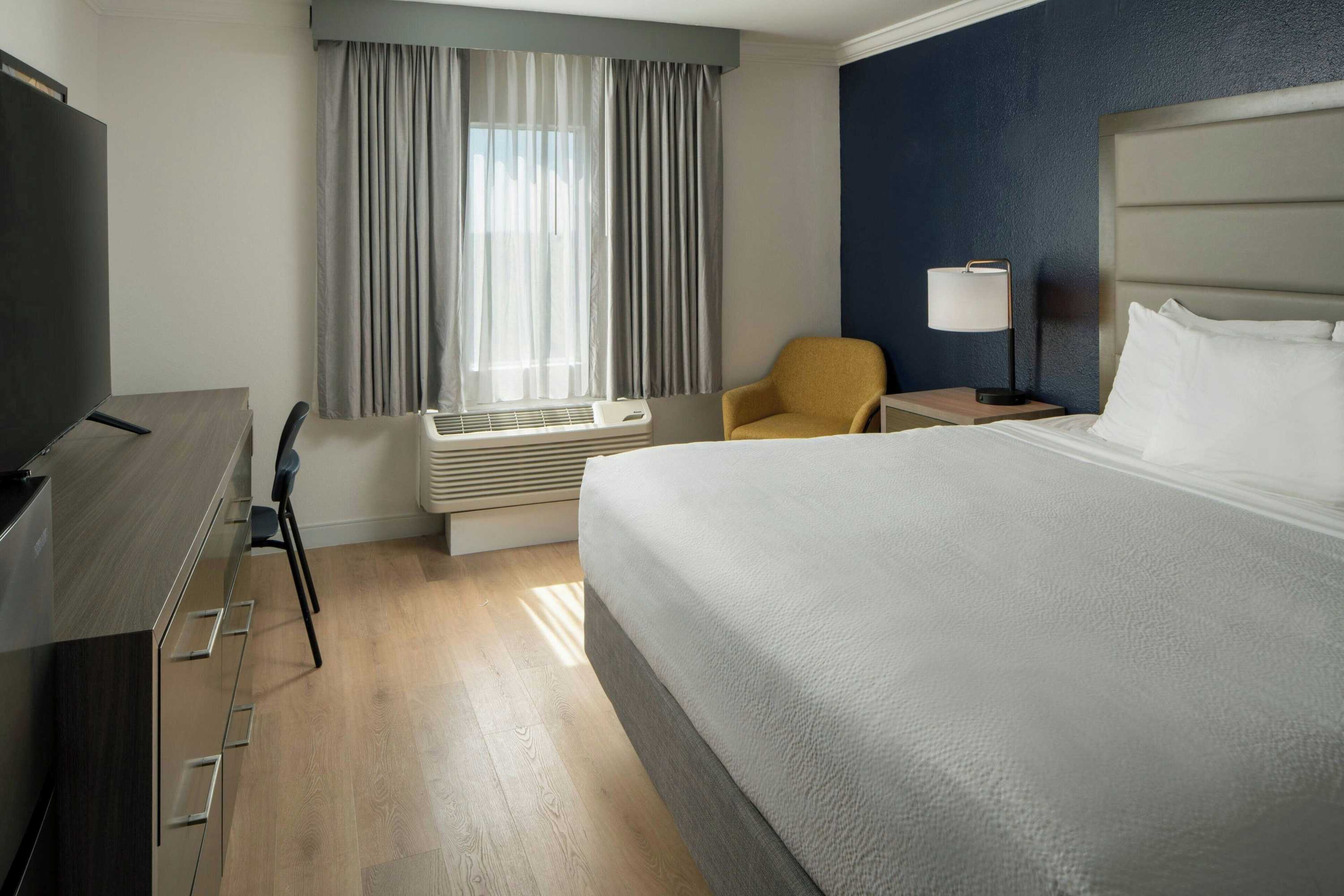 Gift card for City Express by Marriott New Orleans 1-10 Gift card for City Express by Marriott New Orleans 1-10