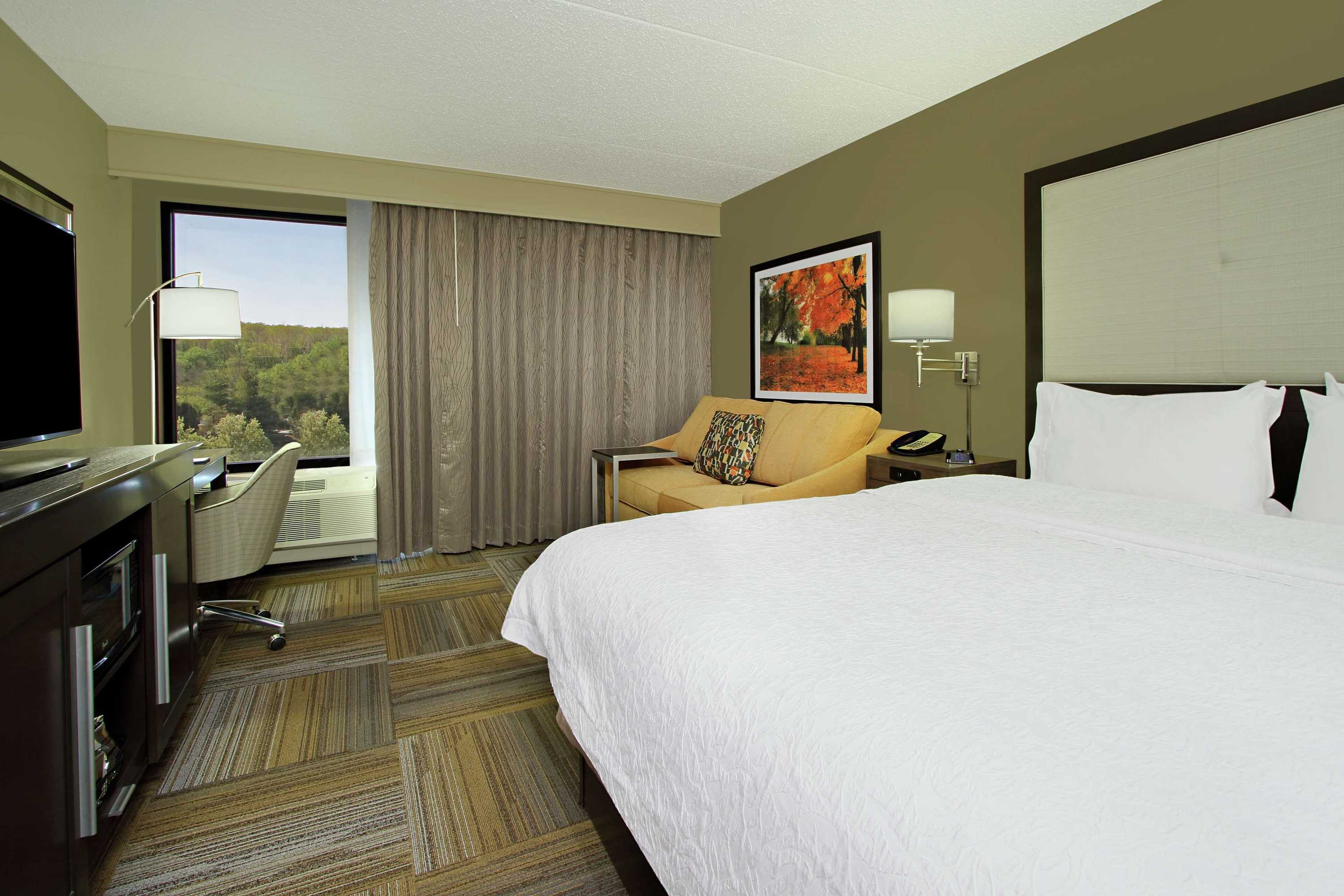 Gift card for Hampton Inn Philadelphia/great Valley/malvern Gift card for Hampton Inn Philadelphia/great Valley/malvern