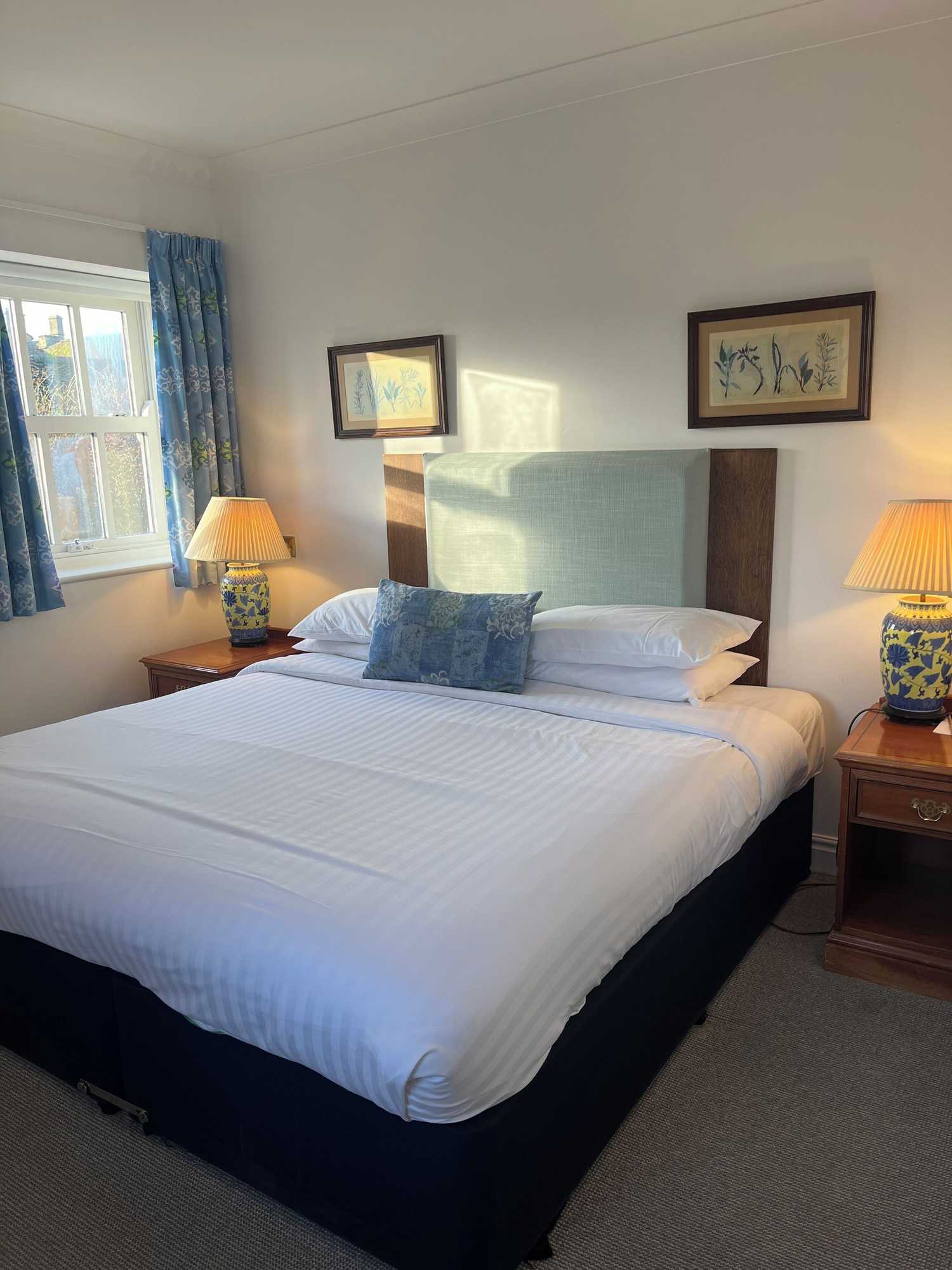 Gift card for Noel Arms Hotel