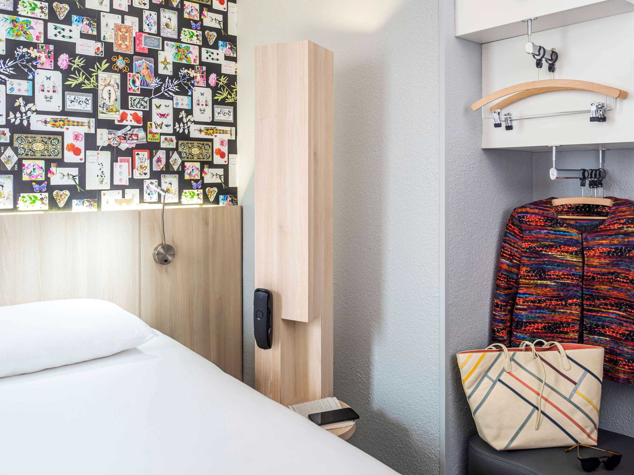 Gift card for Ibis Styles Reims Centre Gift card for Ibis Styles Reims Centre