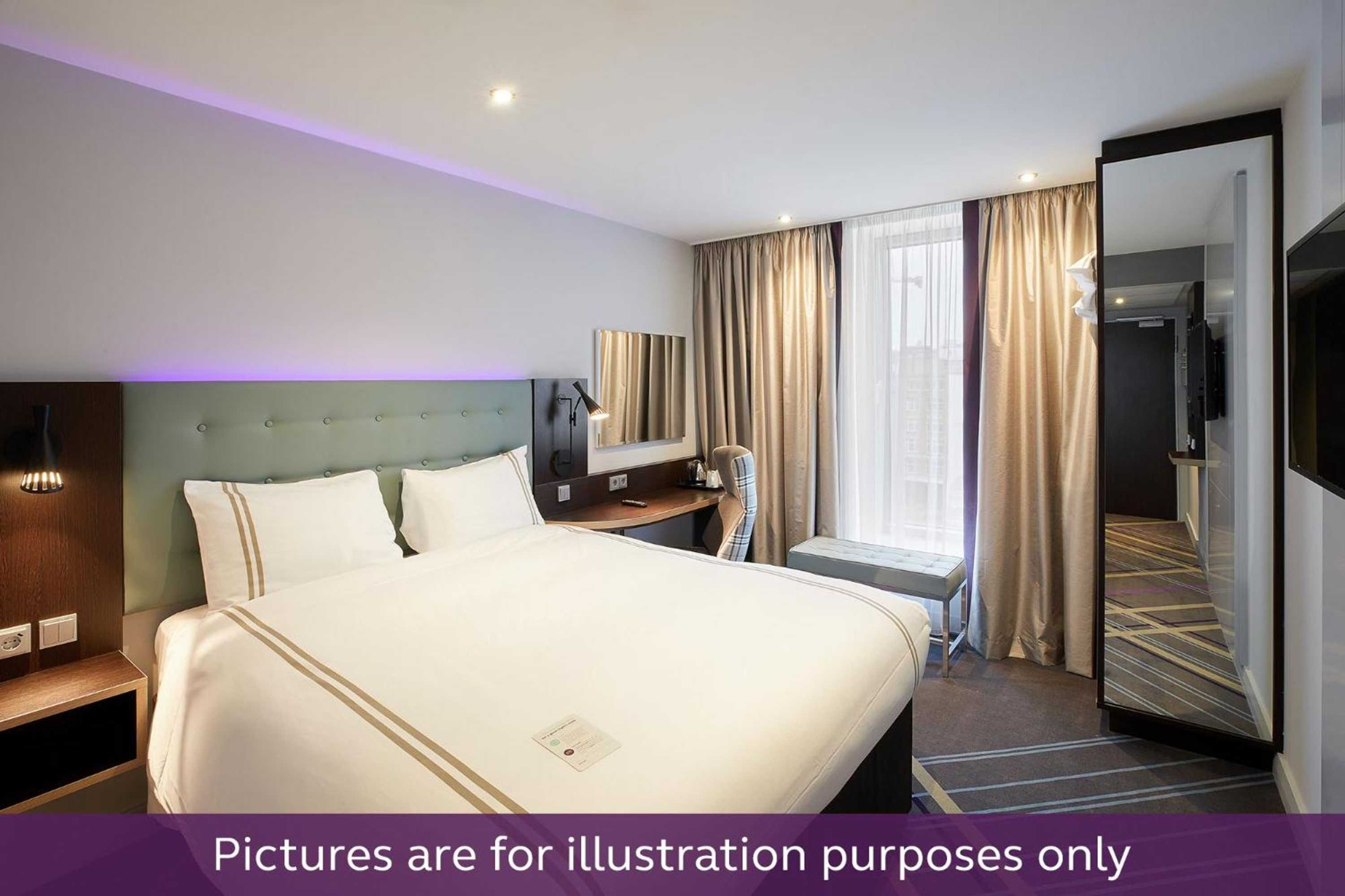 Gift card for Premier Inn Hannover City University Hotel Gift card for Premier Inn Hannover City University Hotel