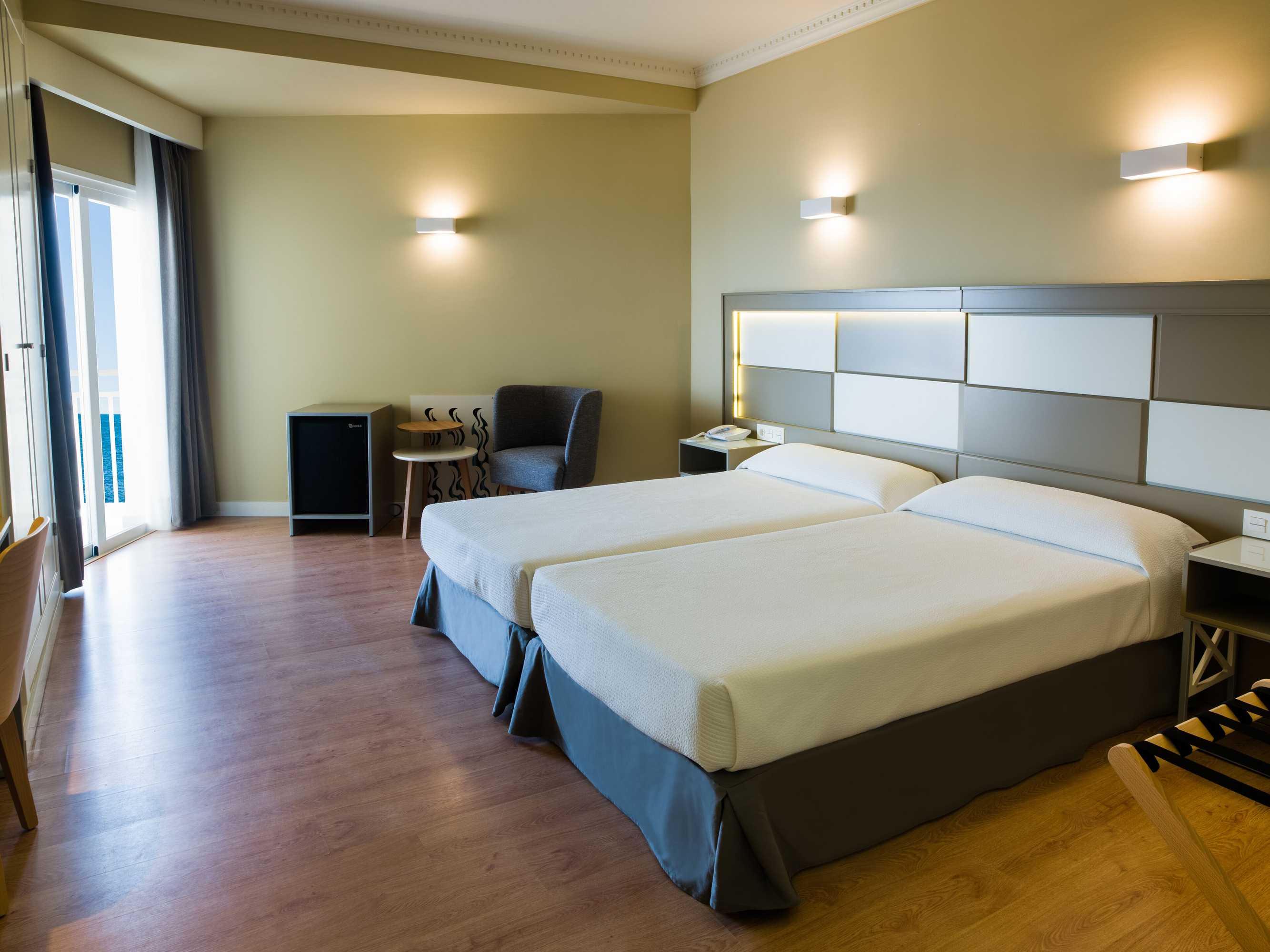Gift card for Hotel Monarque Torreblanca Gift card for Hotel Monarque Torreblanca
