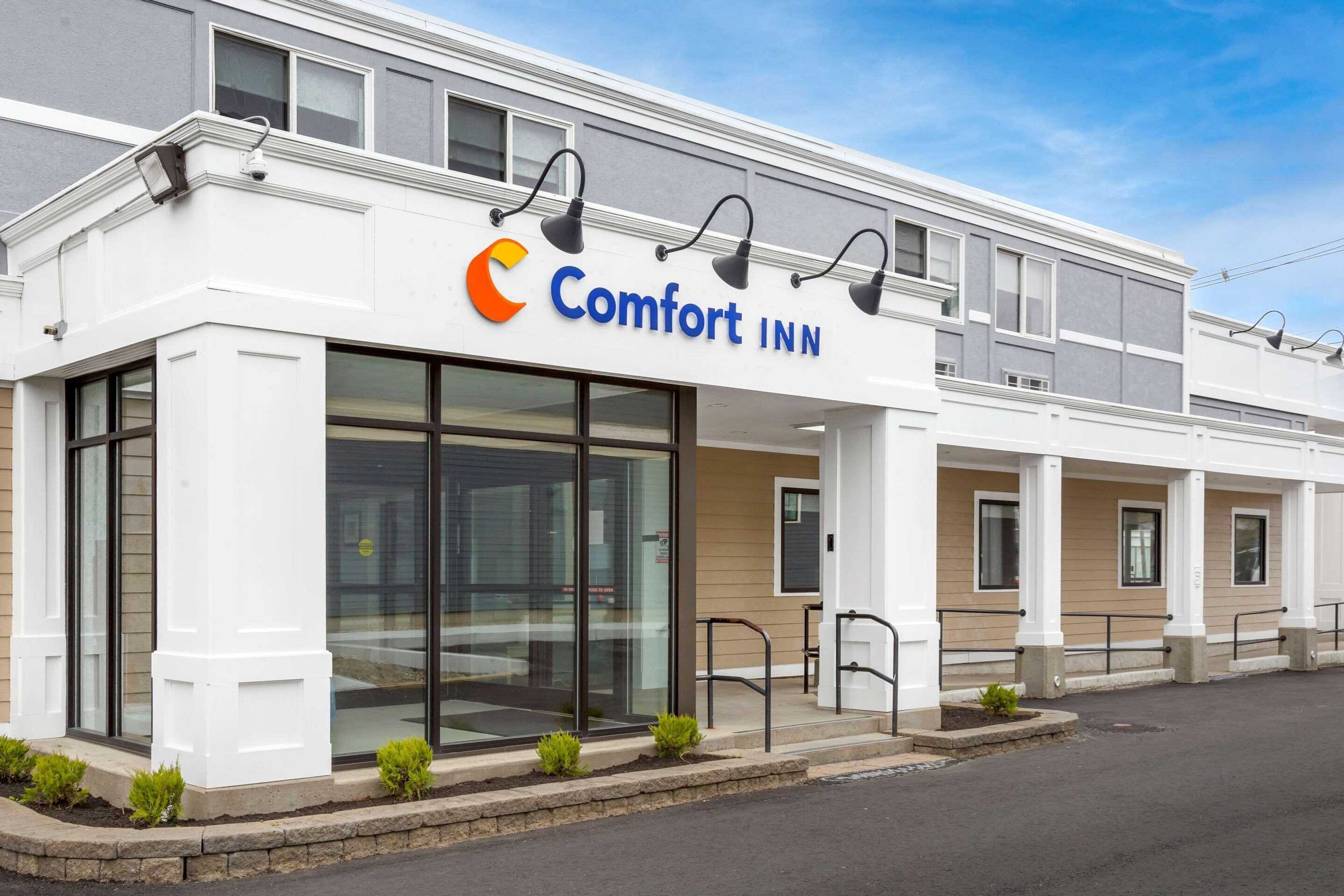 Gift card for Comfort Inn Hyannis - Cape Cod Gift card for Comfort Inn Hyannis - Cape Cod