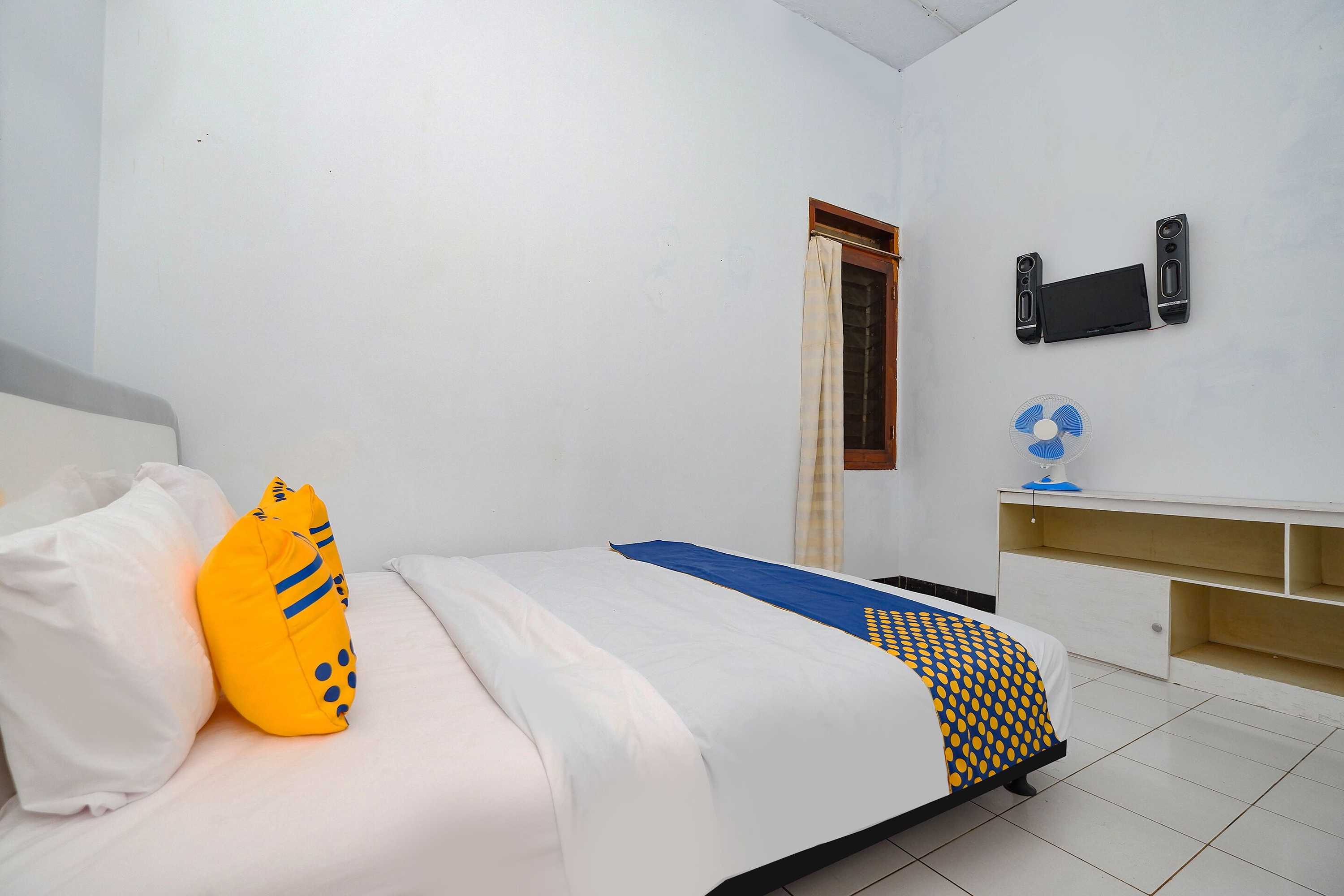 Gift card for Oyo 2240 Simpang Tujuh Residence Gift card for Oyo 2240 Simpang Tujuh Residence