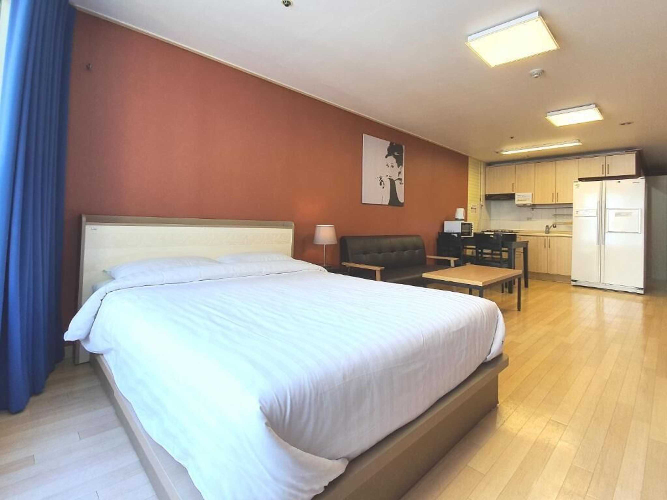 Gift card for Binch House