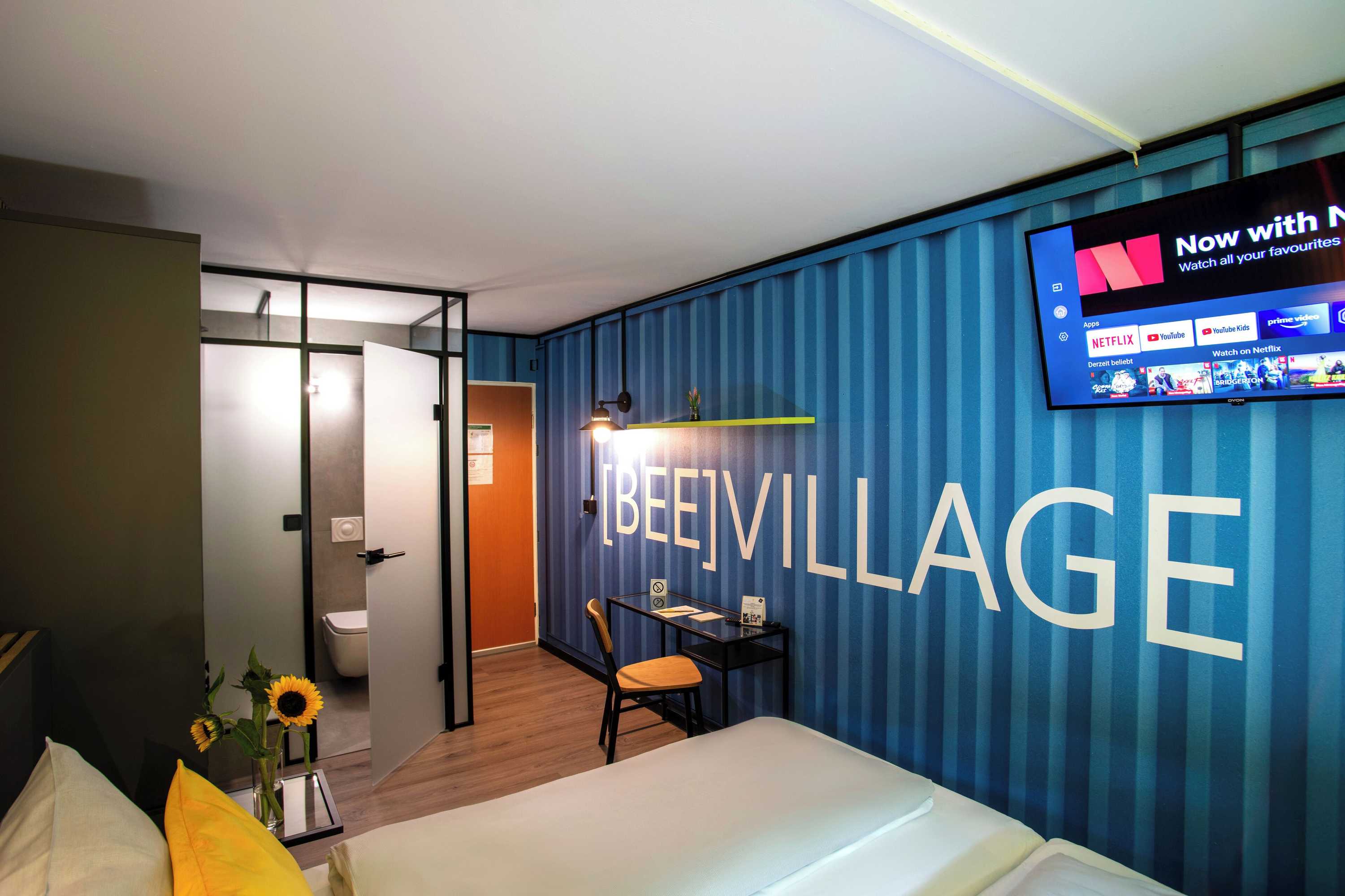 Gift card for [bee]village Messehotel Hannover-Laatzen