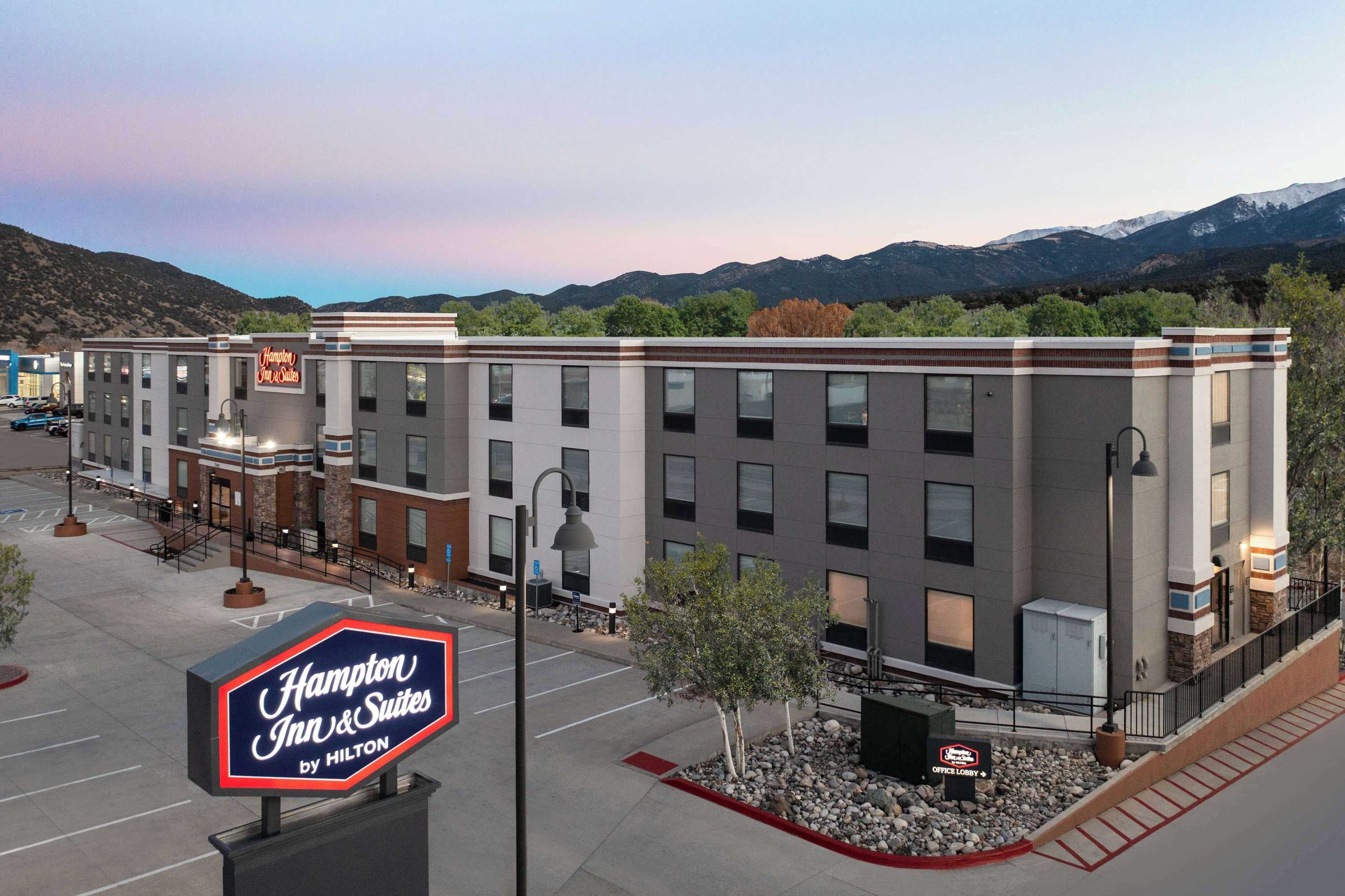 Gift card for Hampton Inn & Suites Salida