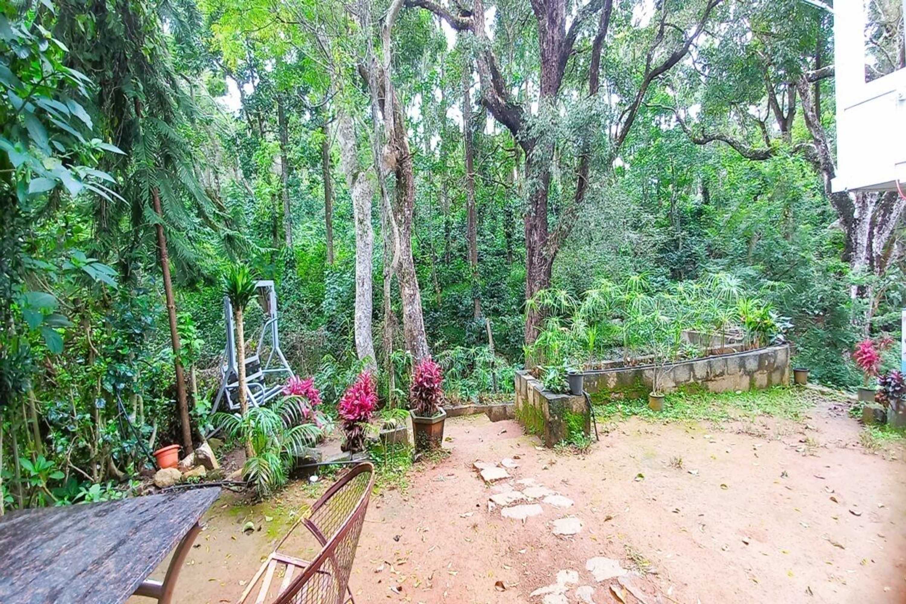Gift card for Istays - Loop Road, Yercaud Gift card for Istays - Loop Road, Yercaud