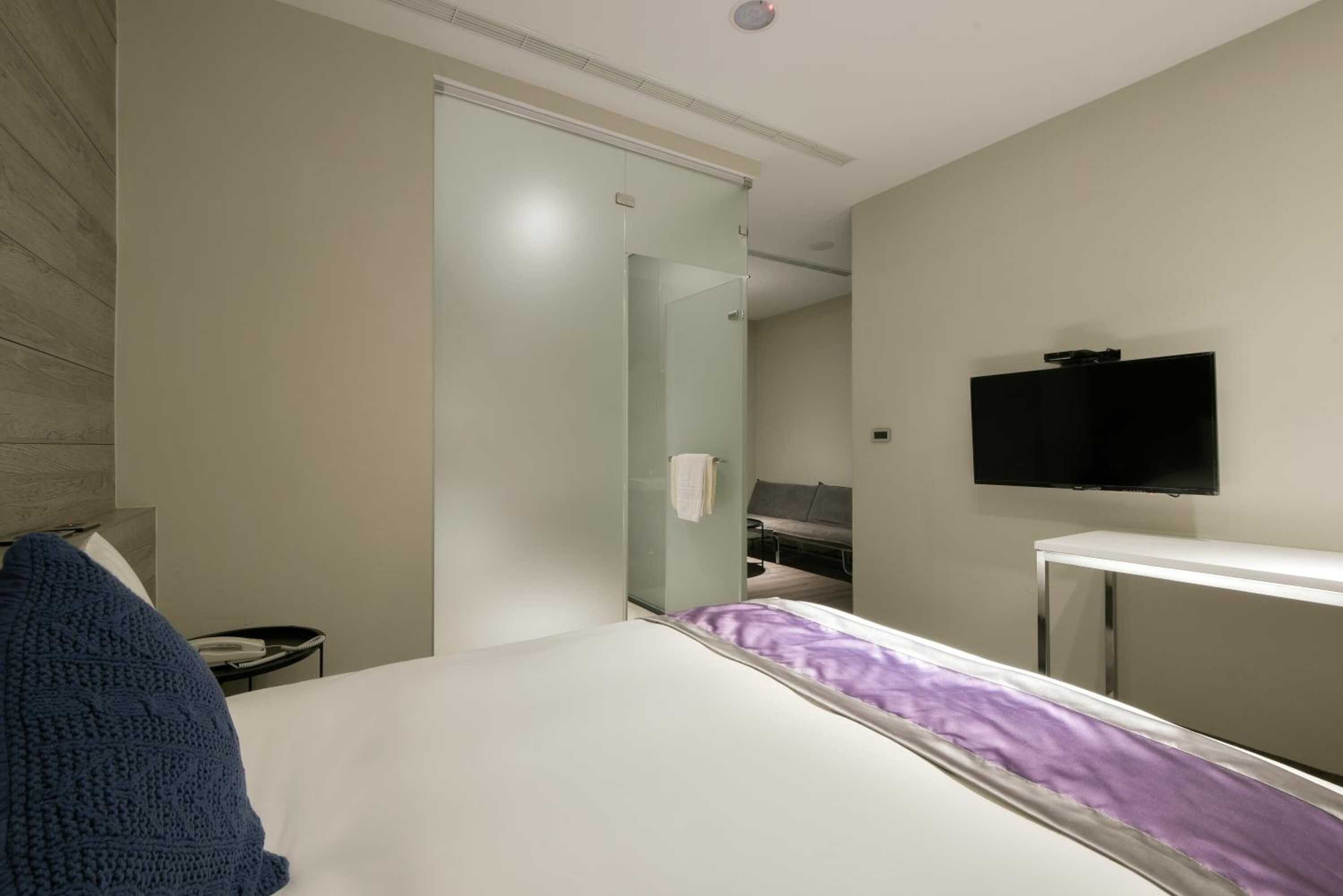Gift card for Hotel Hsr Hesper - Taichung Gift card for Hotel Hsr Hesper - Taichung