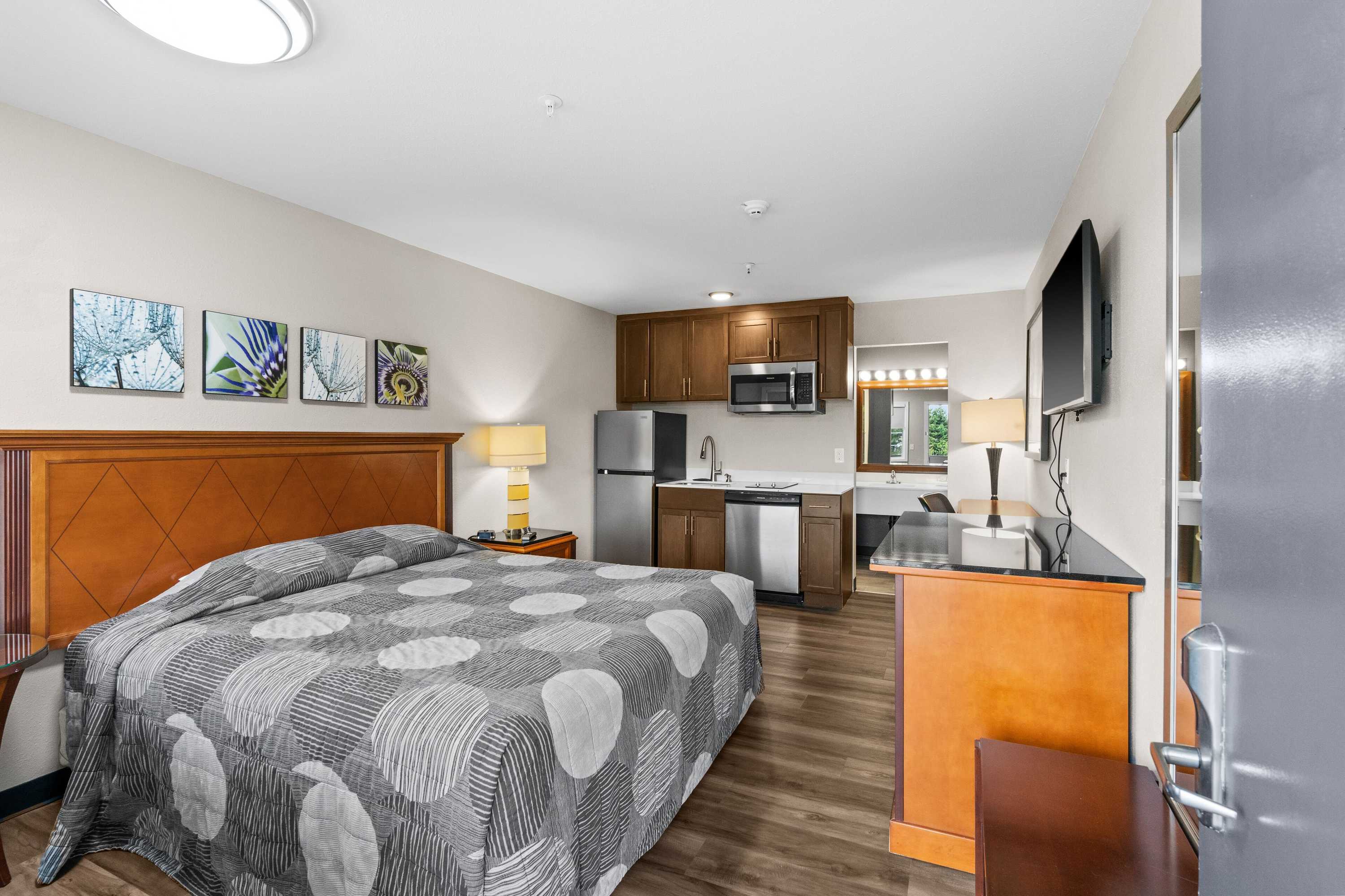 Gift card for Basecamp Puyallup a Travelodge by Wyndham Gift card for Basecamp Puyallup a Travelodge by Wyndham