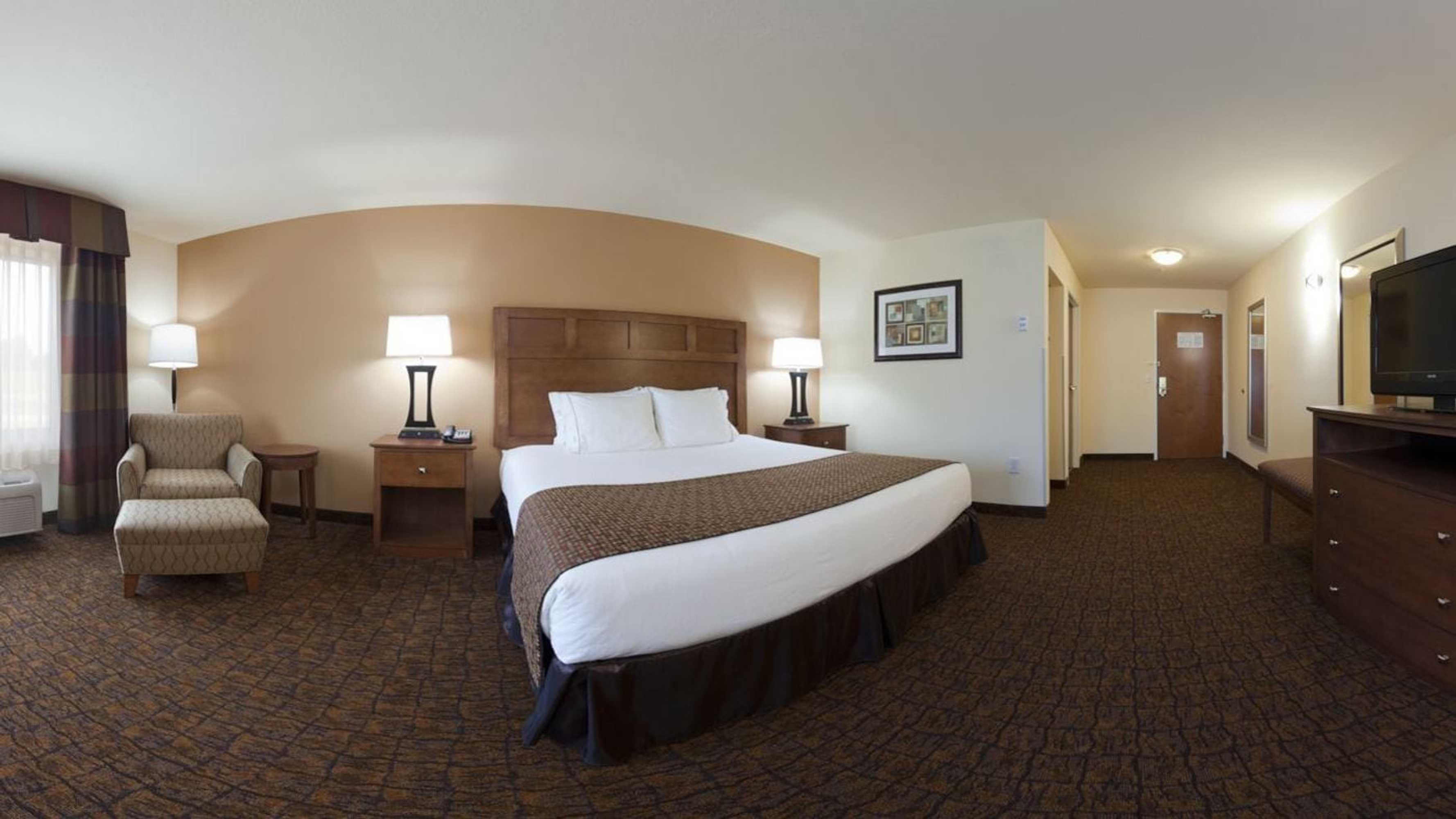 Gift card for Holiday Inn Express Hotel & Suites Mount Airy by Ihg Gift card for Holiday Inn Express Hotel & Suites Mount Airy by Ihg