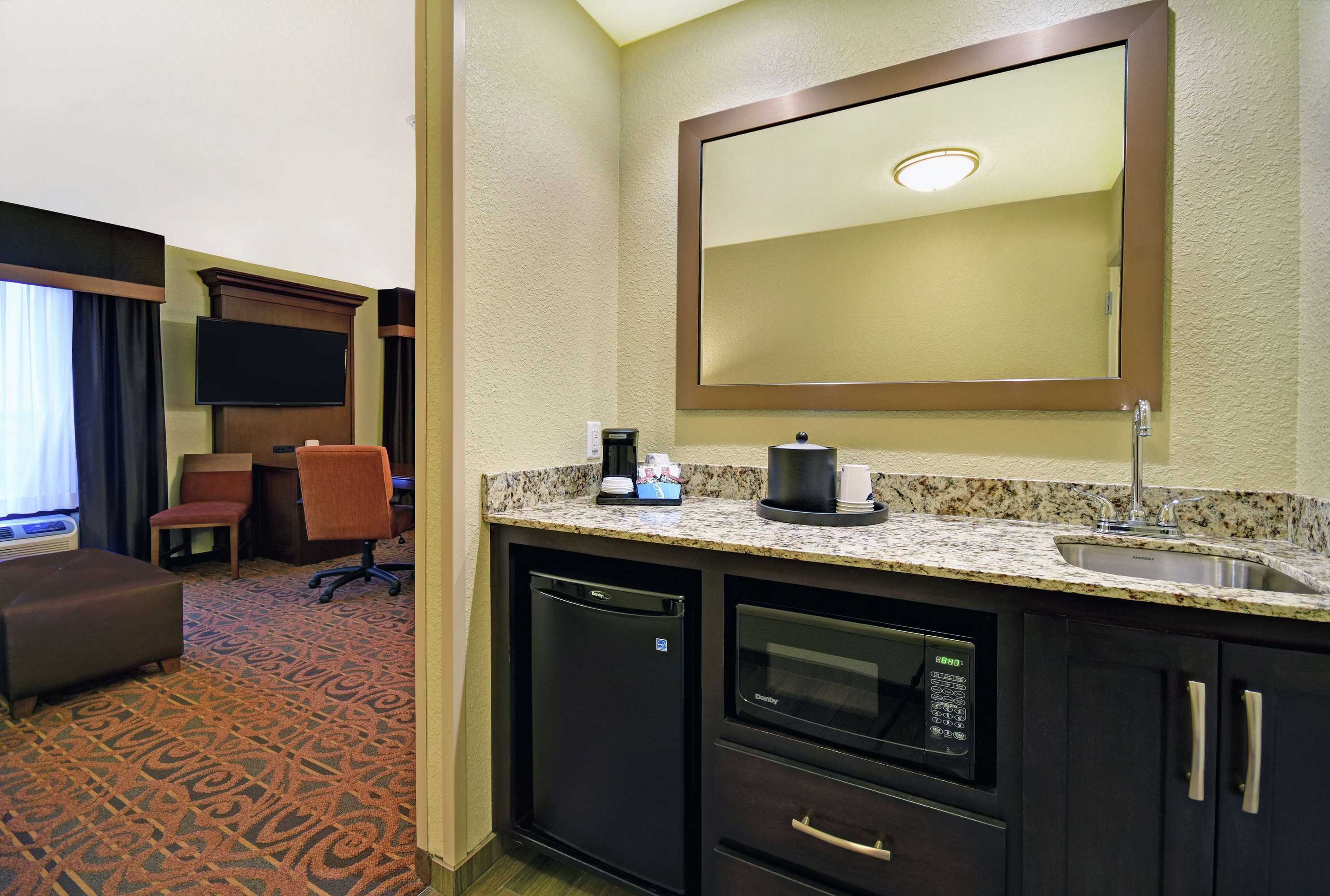 Gift card for Hampton Inn & Suites Milwaukee/franklin Gift card for Hampton Inn & Suites Milwaukee/franklin