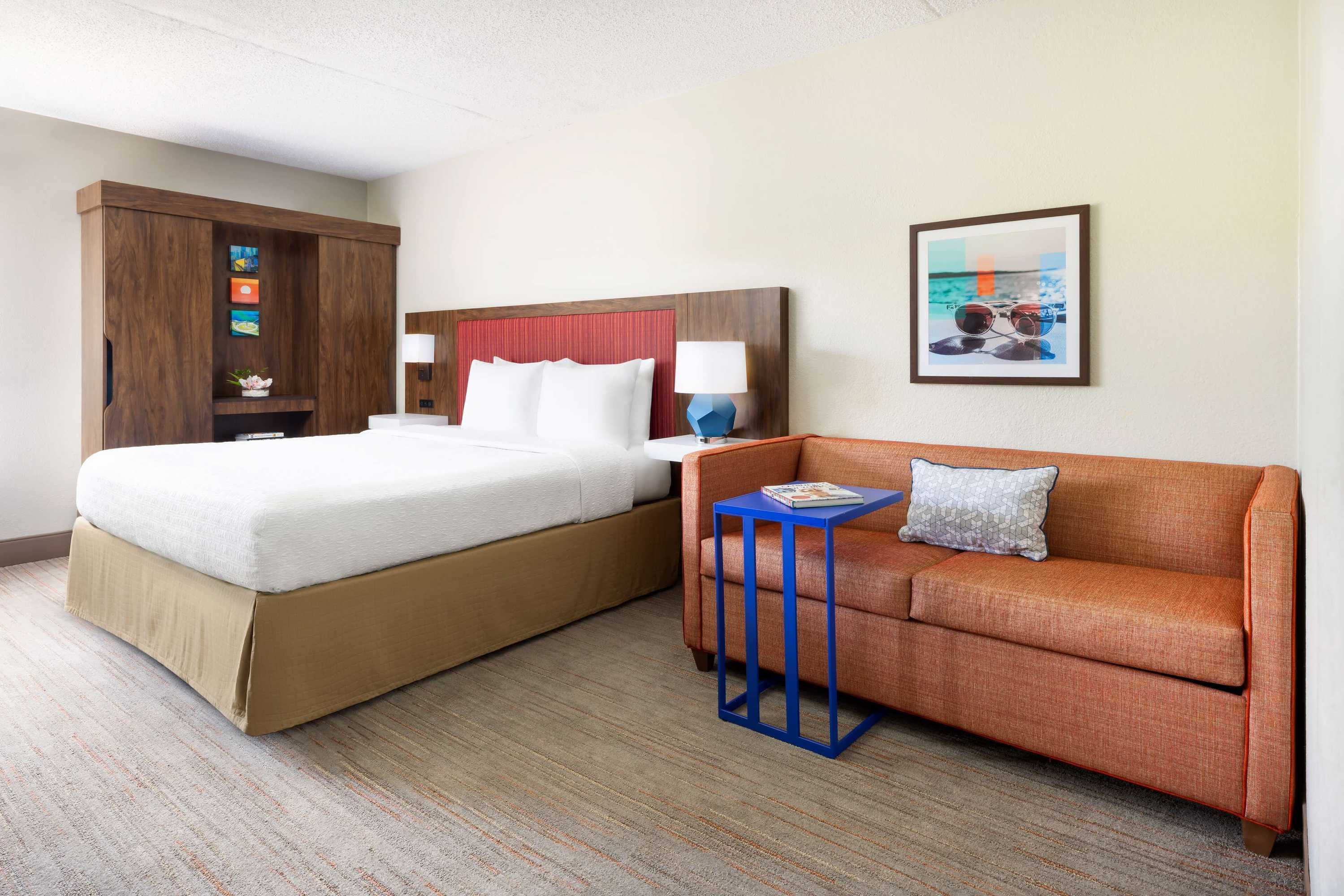 Gift card for Hampton Inn Long Island/islandia Gift card for Hampton Inn Long Island/islandia