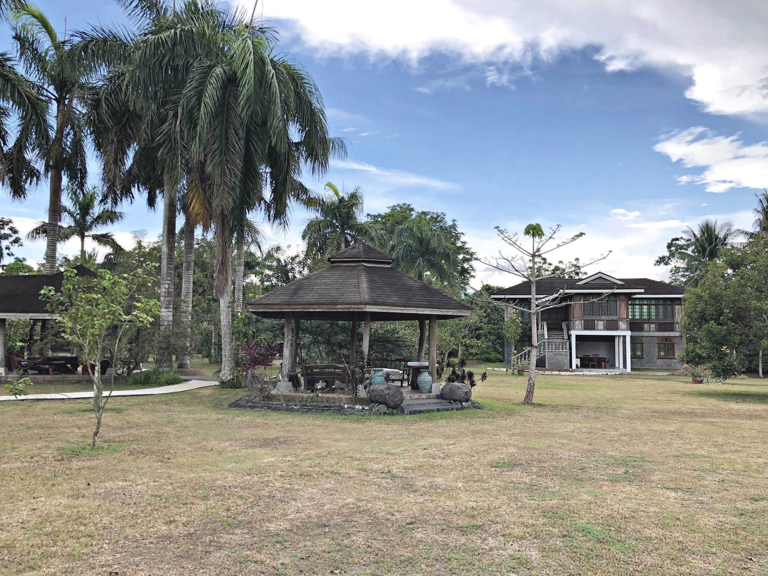 Gift card for Overlooking Lagoon at Sitio de Amor Gift card for Overlooking Lagoon at Sitio de Amor