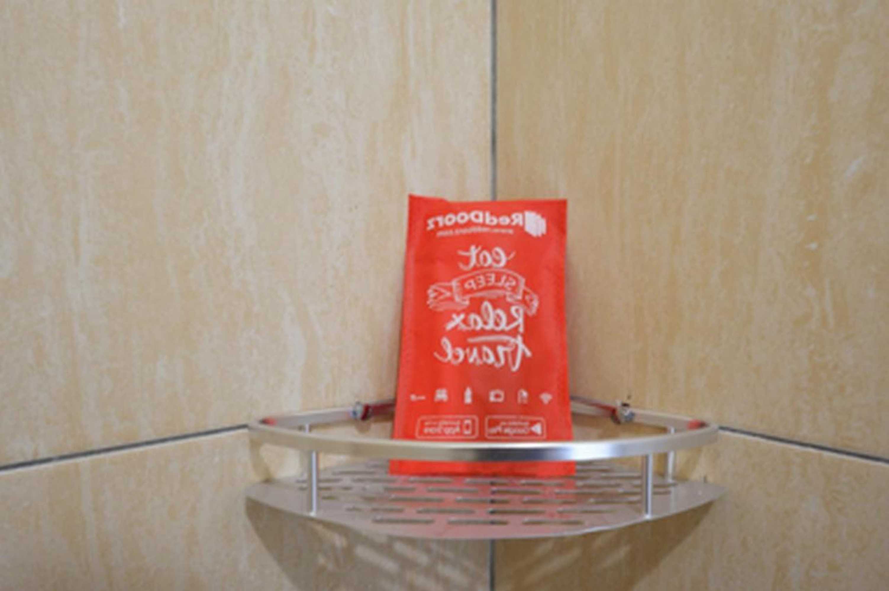 Gift card for Reddoorz Near Rsud Kudus