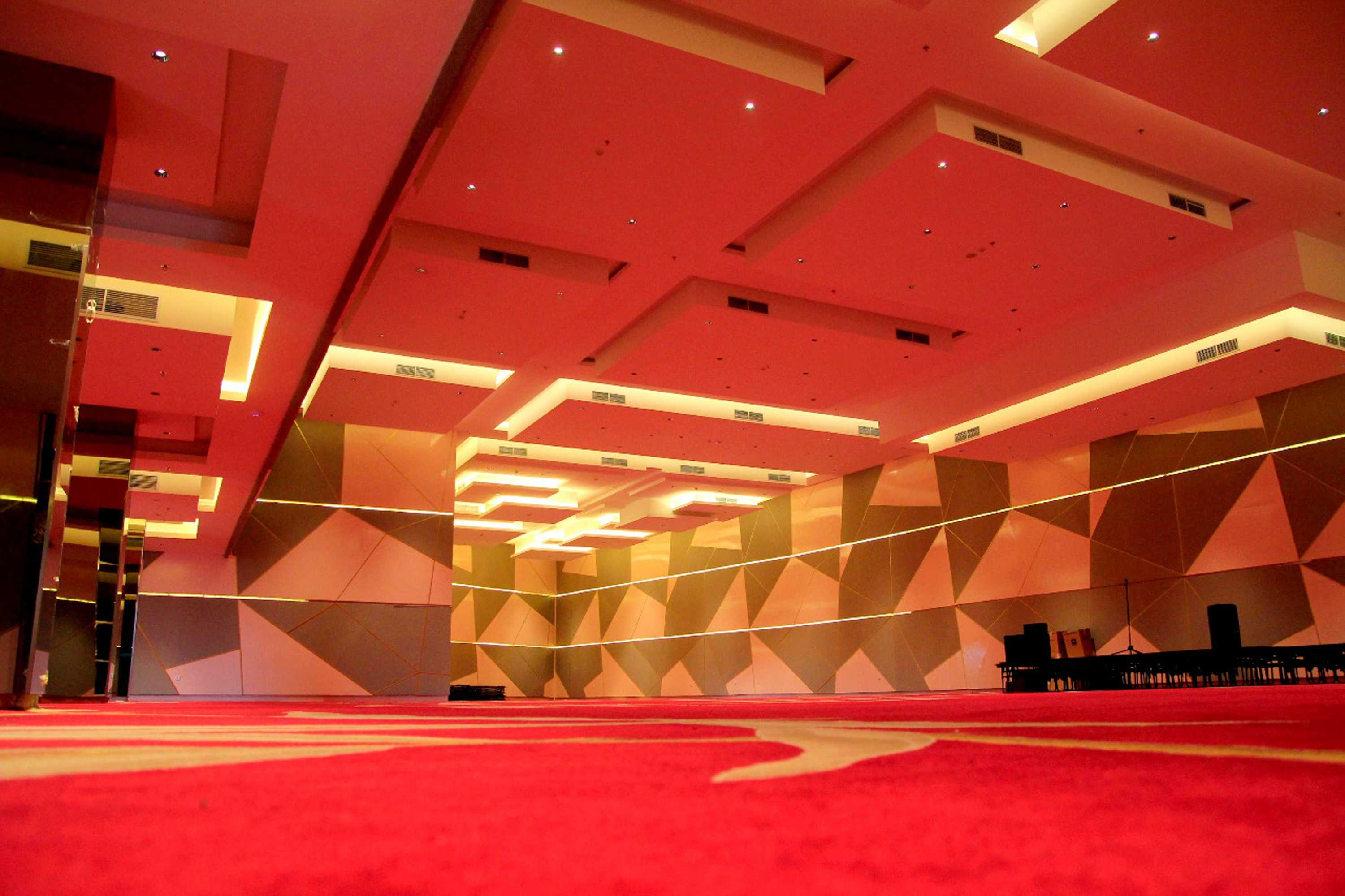 Gift card for Grand Metro Hotel Tasikmalaya Gift card for Grand Metro Hotel Tasikmalaya