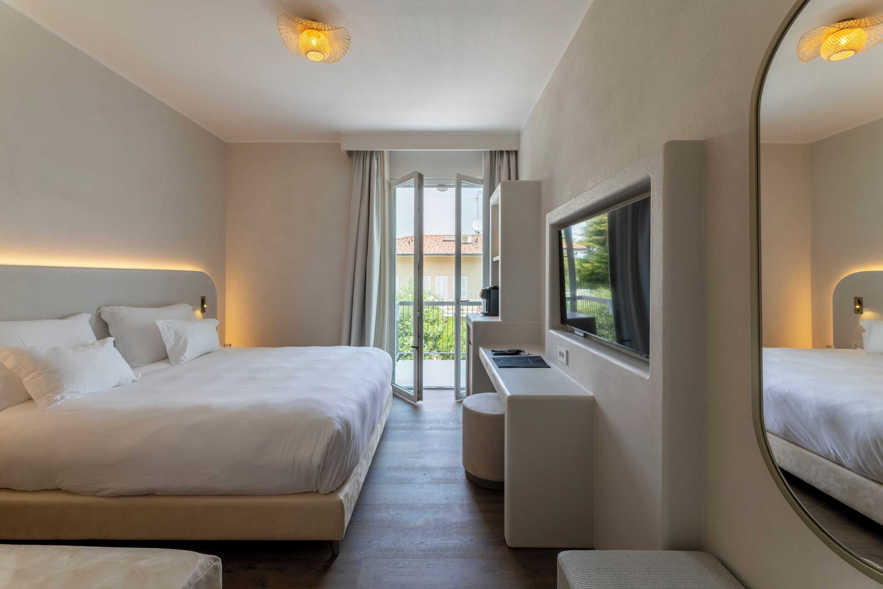 Gift card for Hi Hotels Sirmione Gift card for Hi Hotels Sirmione