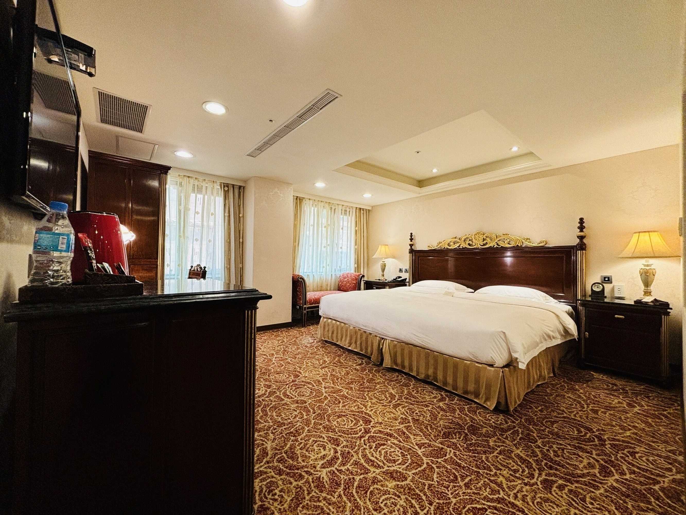 Gift card for Royal Seasons Hotel Taipei Nanjing West Gift card for Royal Seasons Hotel Taipei Nanjing West