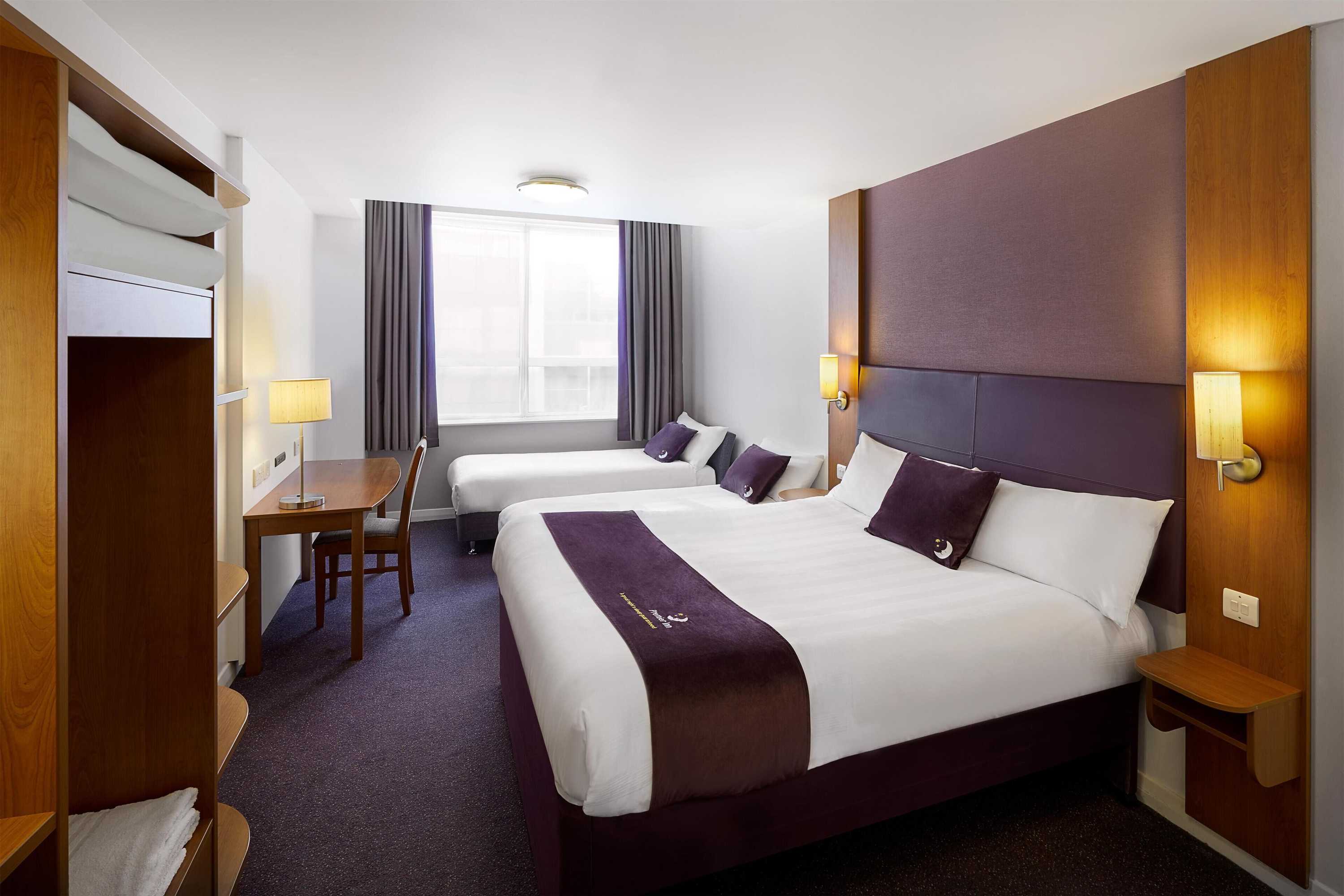 Gift card for Premier Inn Rotherham East (m18/m1) Gift card for Premier Inn Rotherham East (m18/m1)