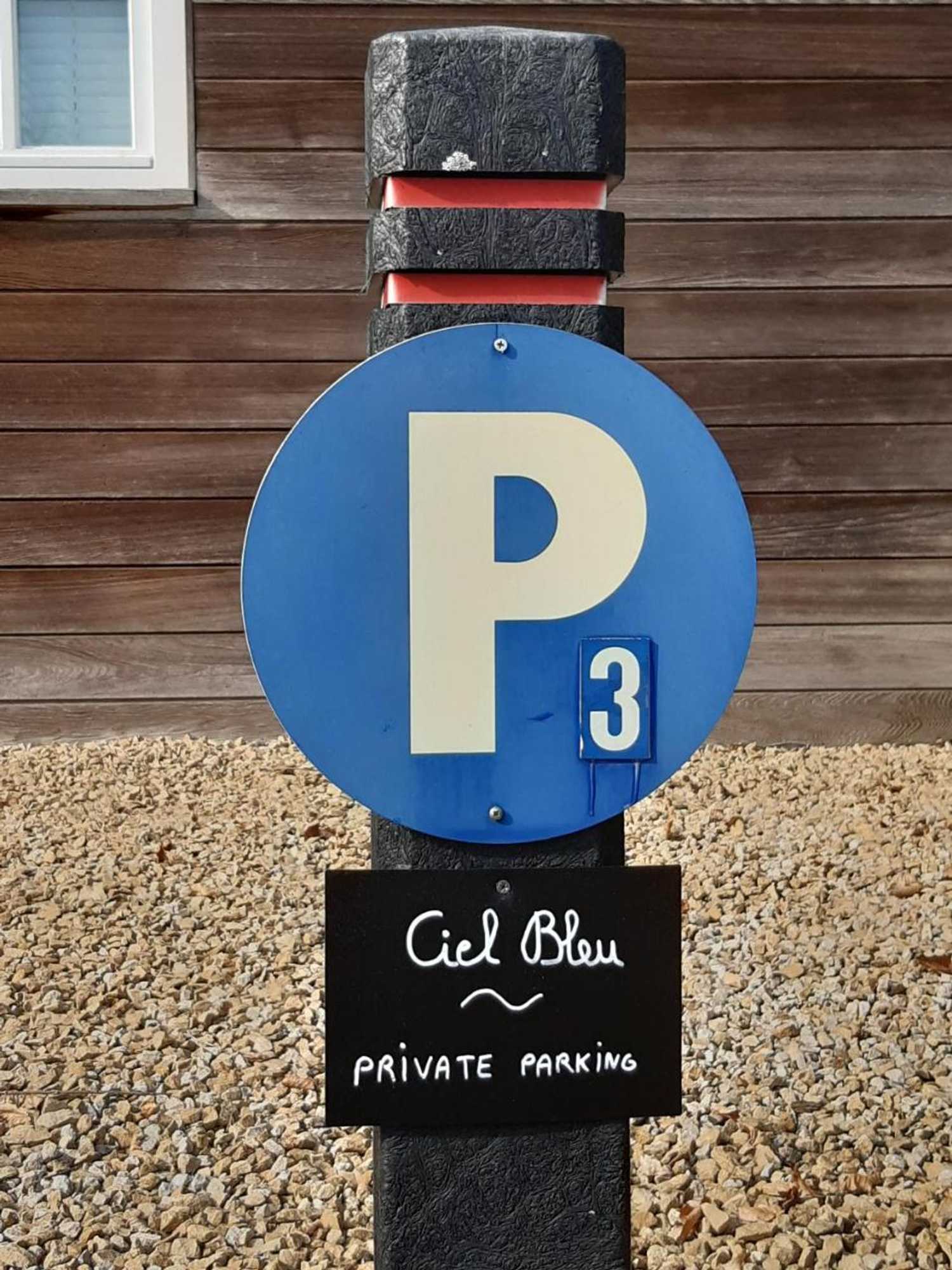Gift card for Casa-Cosi, Tourist & Business Suites & Flats With Reserved Parking, Private Sauna Available