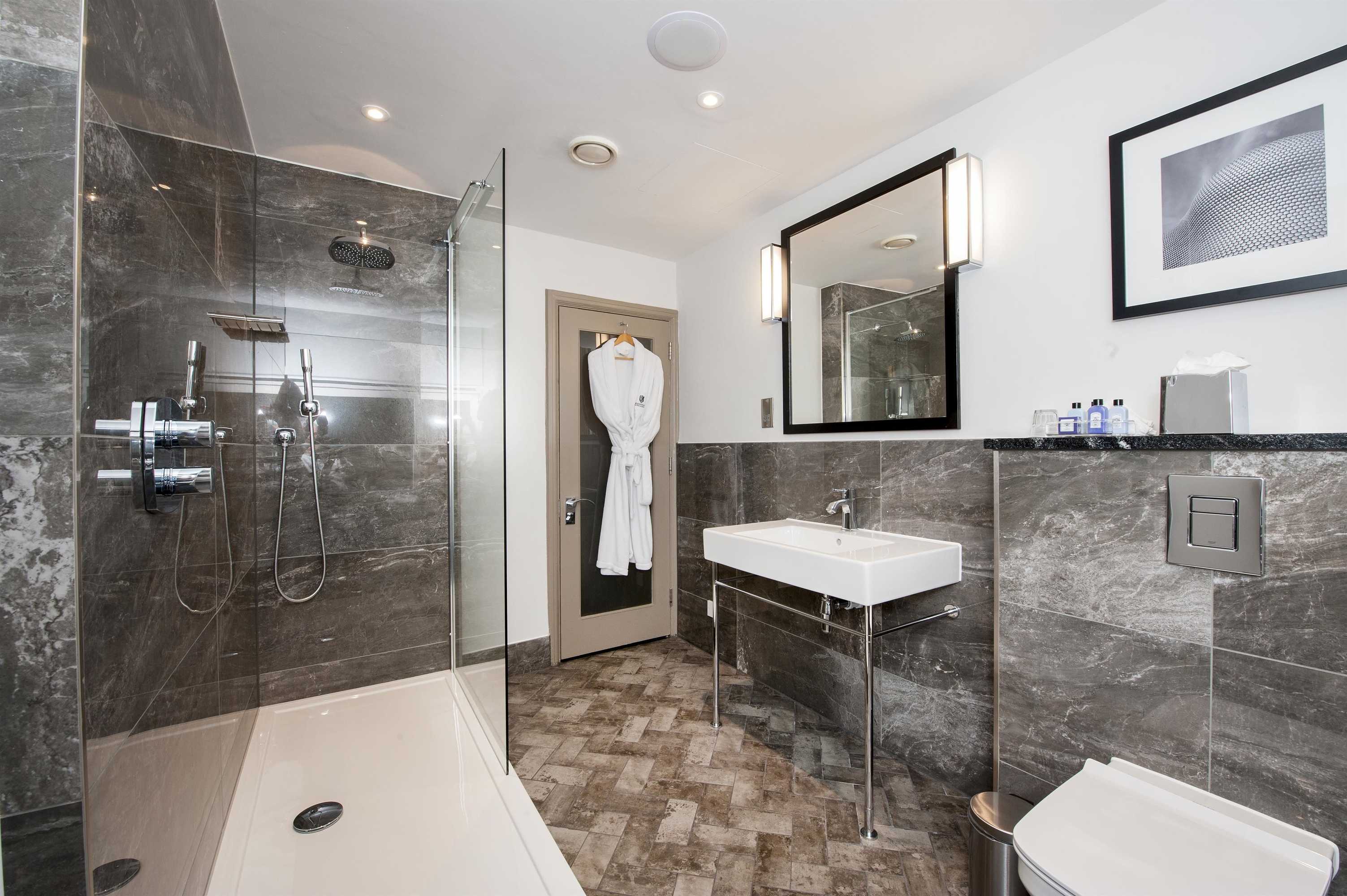 Gift card for Macdonald Burlington Hotel