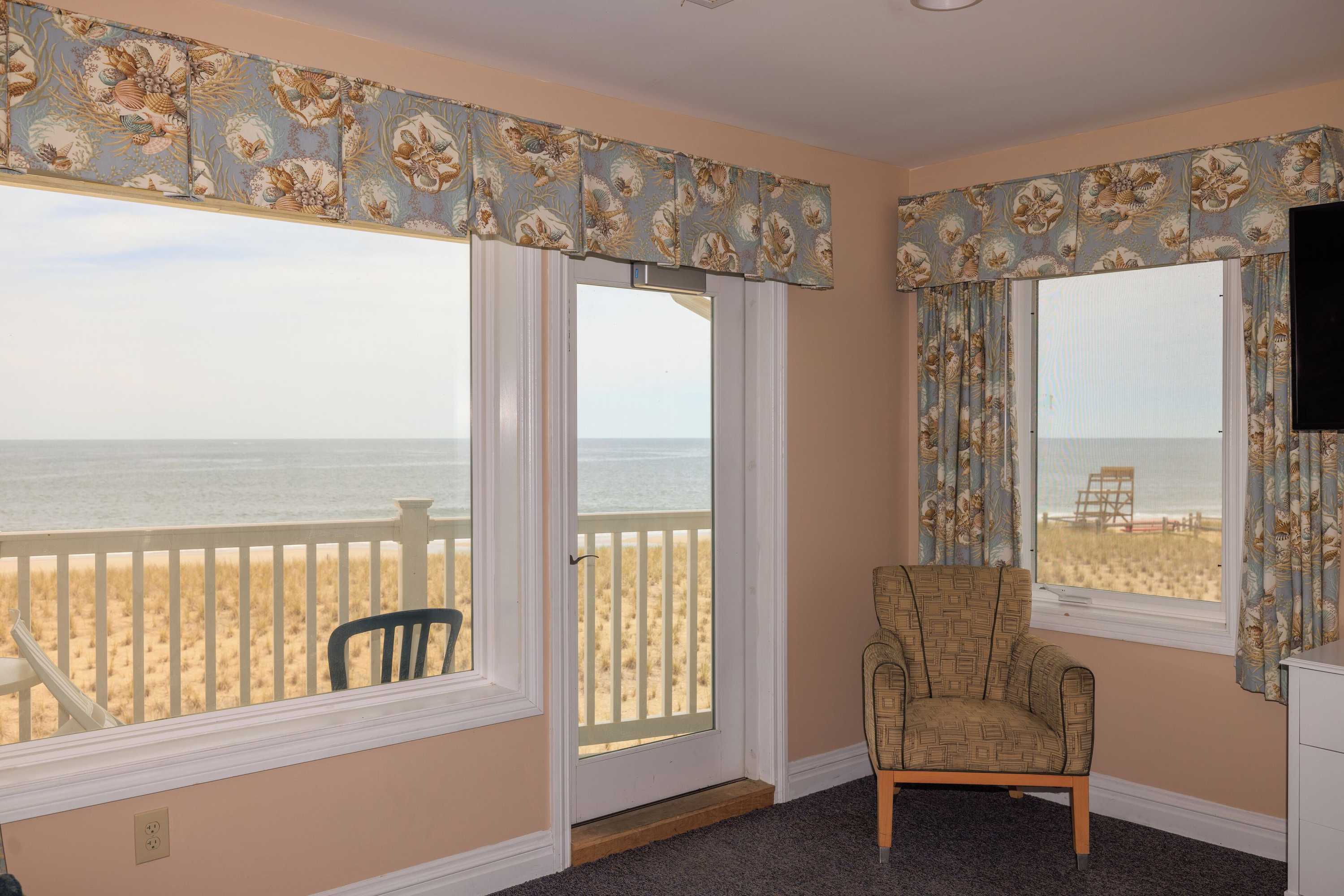 Gift card for The White Sands Oceanfront Resort & Spa Gift card for The White Sands Oceanfront Resort & Spa