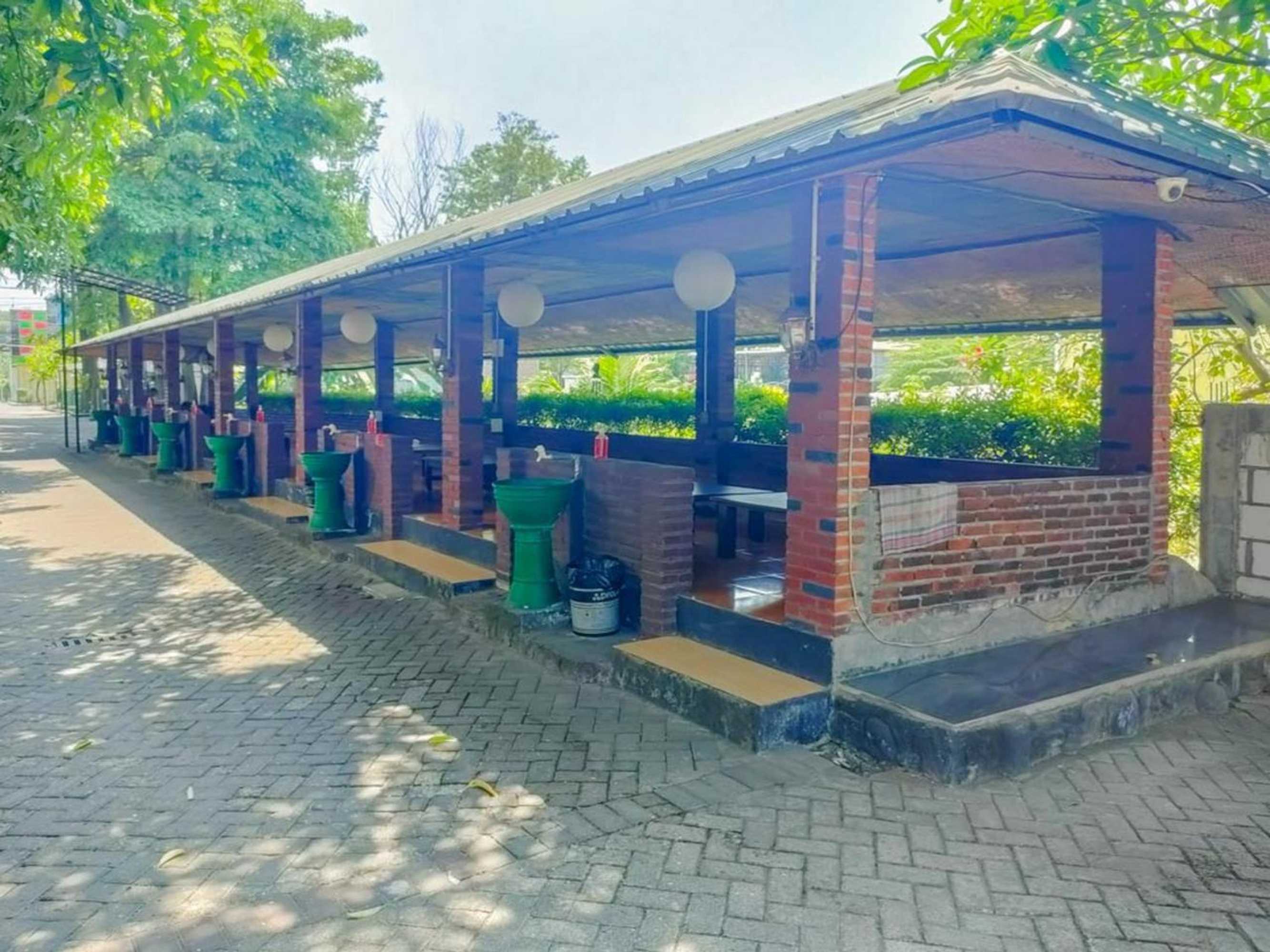 Gift card for Graha Surya Syariah by Reddoorz