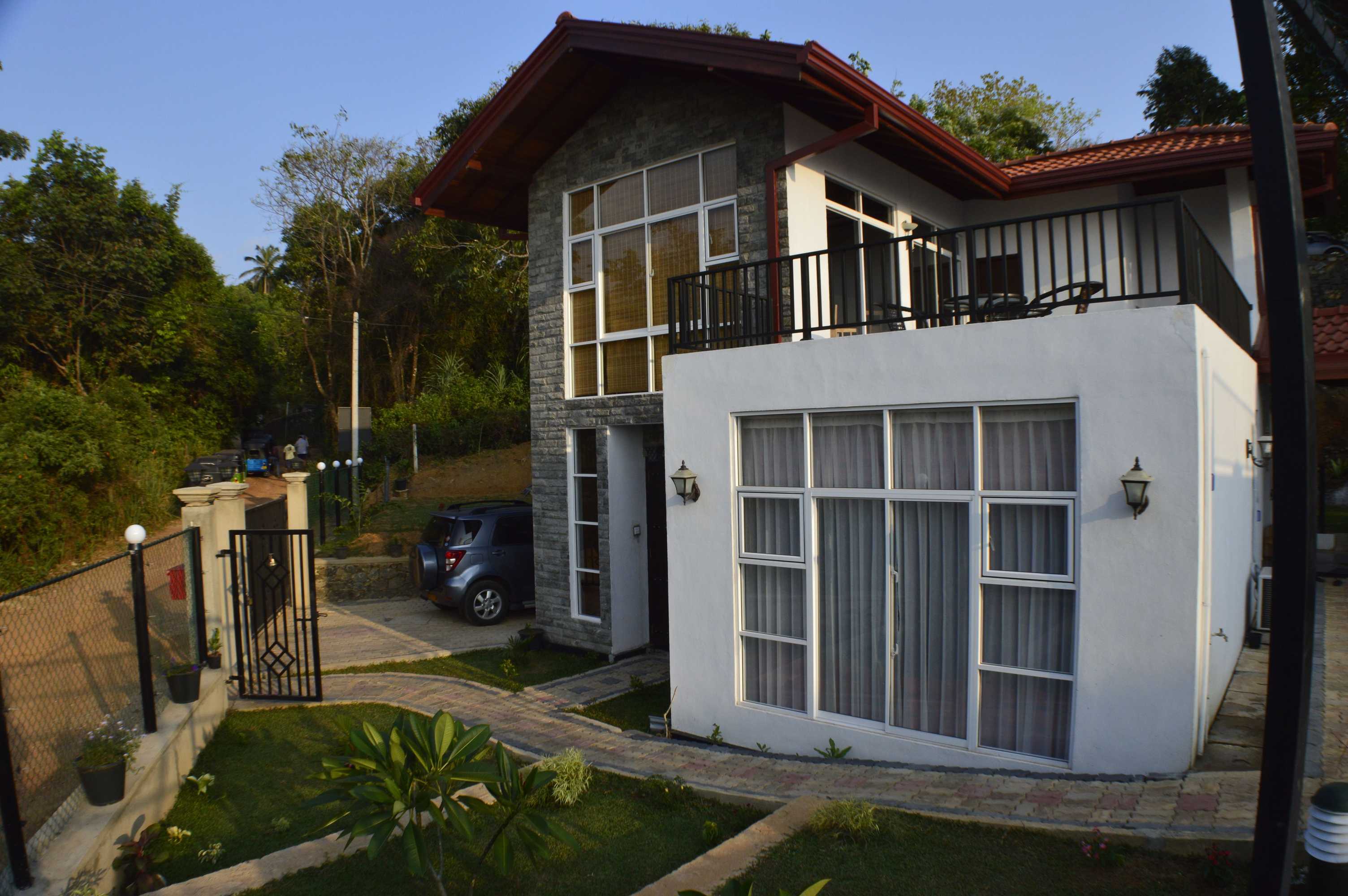 Gift card for Villa Baywatch Rumassala Gift card for Villa Baywatch Rumassala