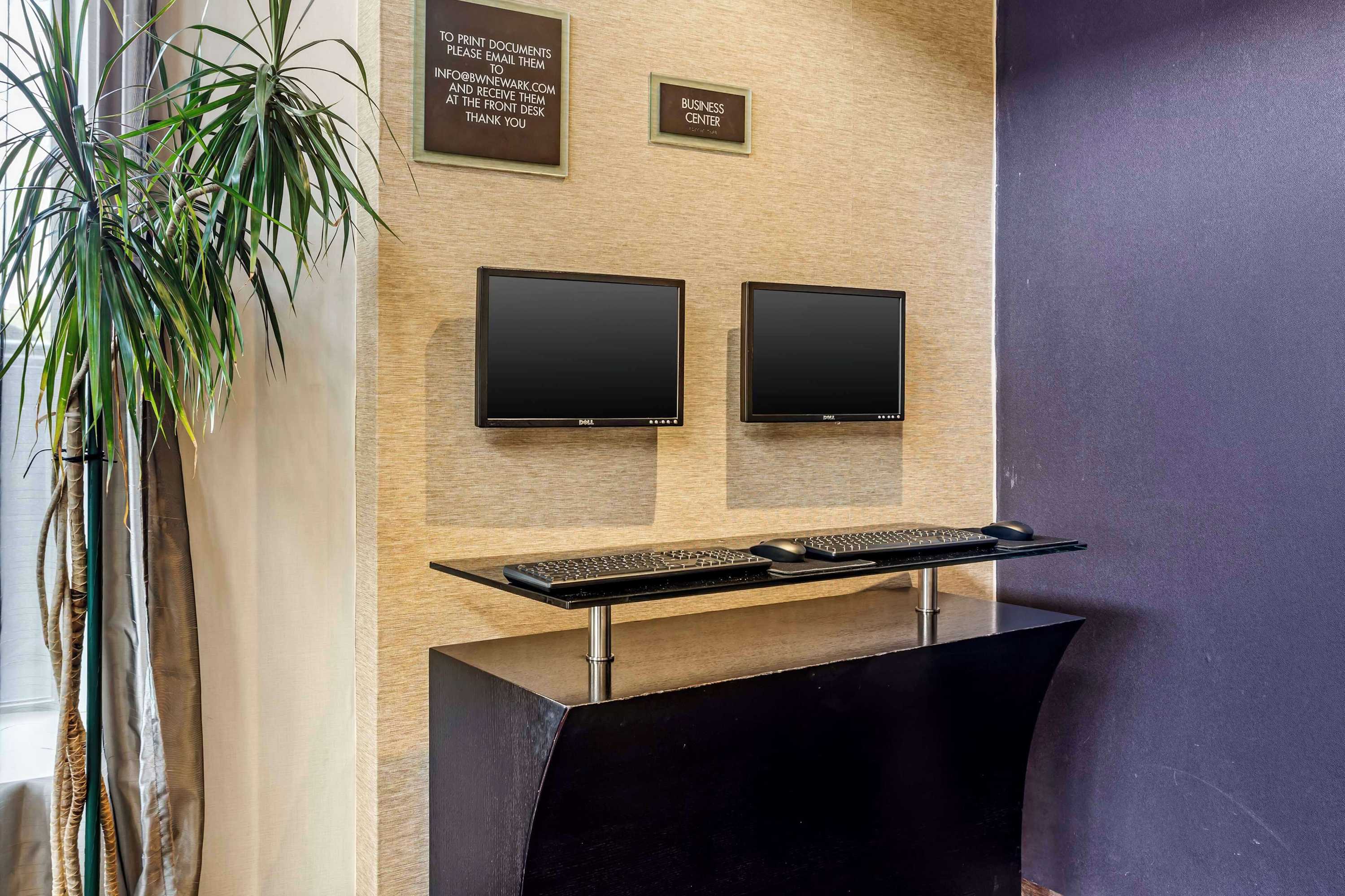 Gift card for Best Western Plus Newark Airport West Gift card for Best Western Plus Newark Airport West
