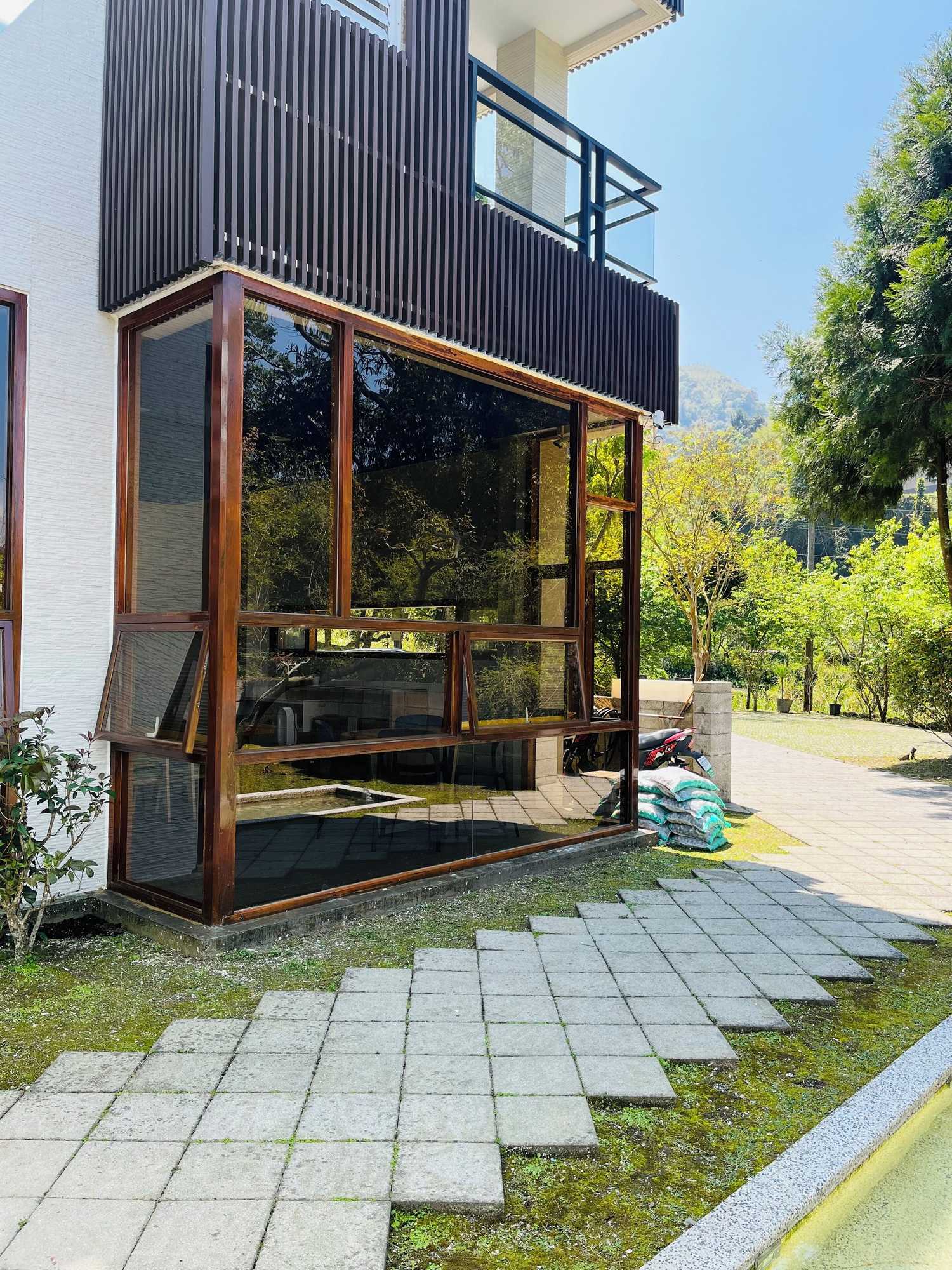 Gift card for Xi Tou in Sunny Day Inn