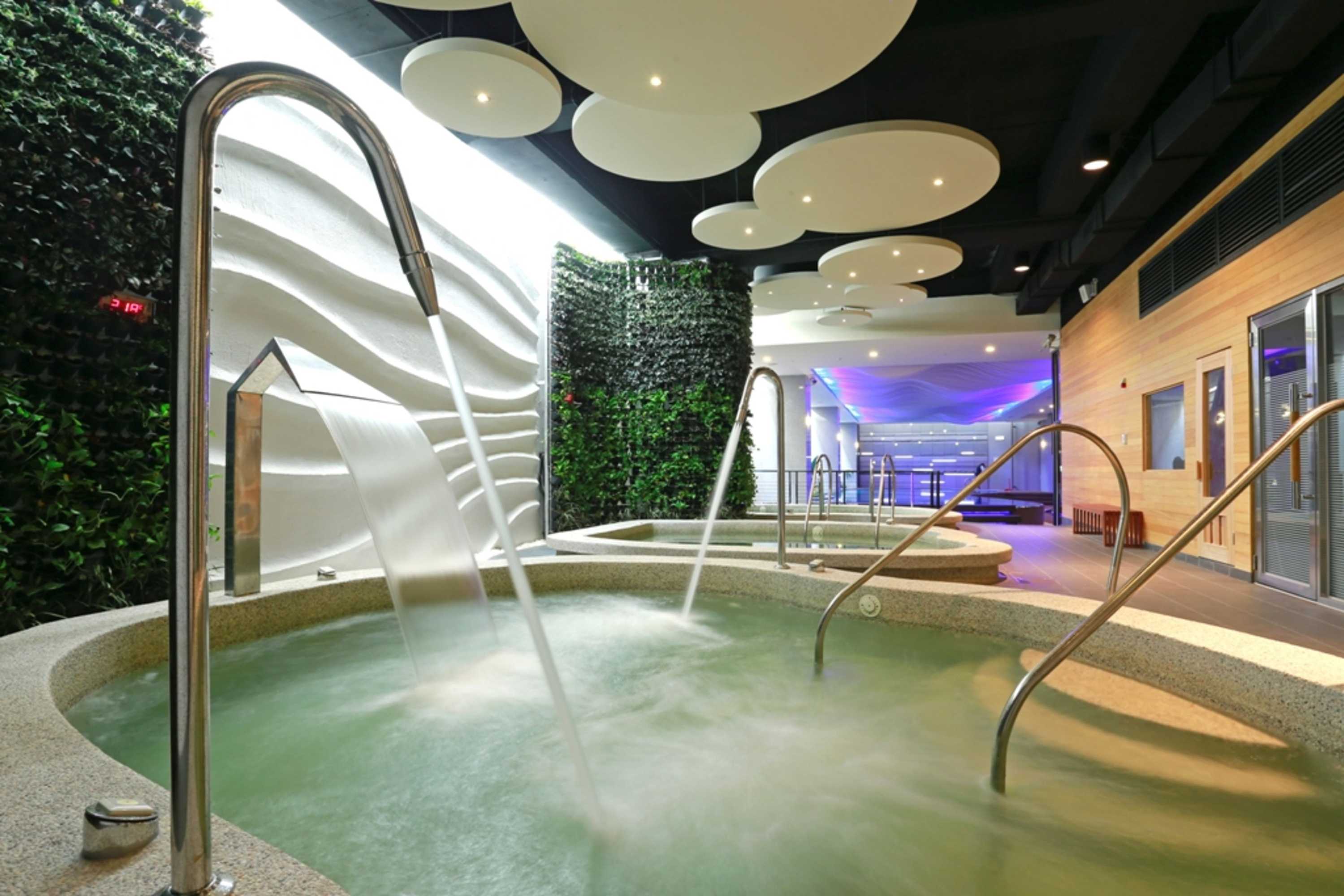 Gift card for Golden Tulip - Aesthetics