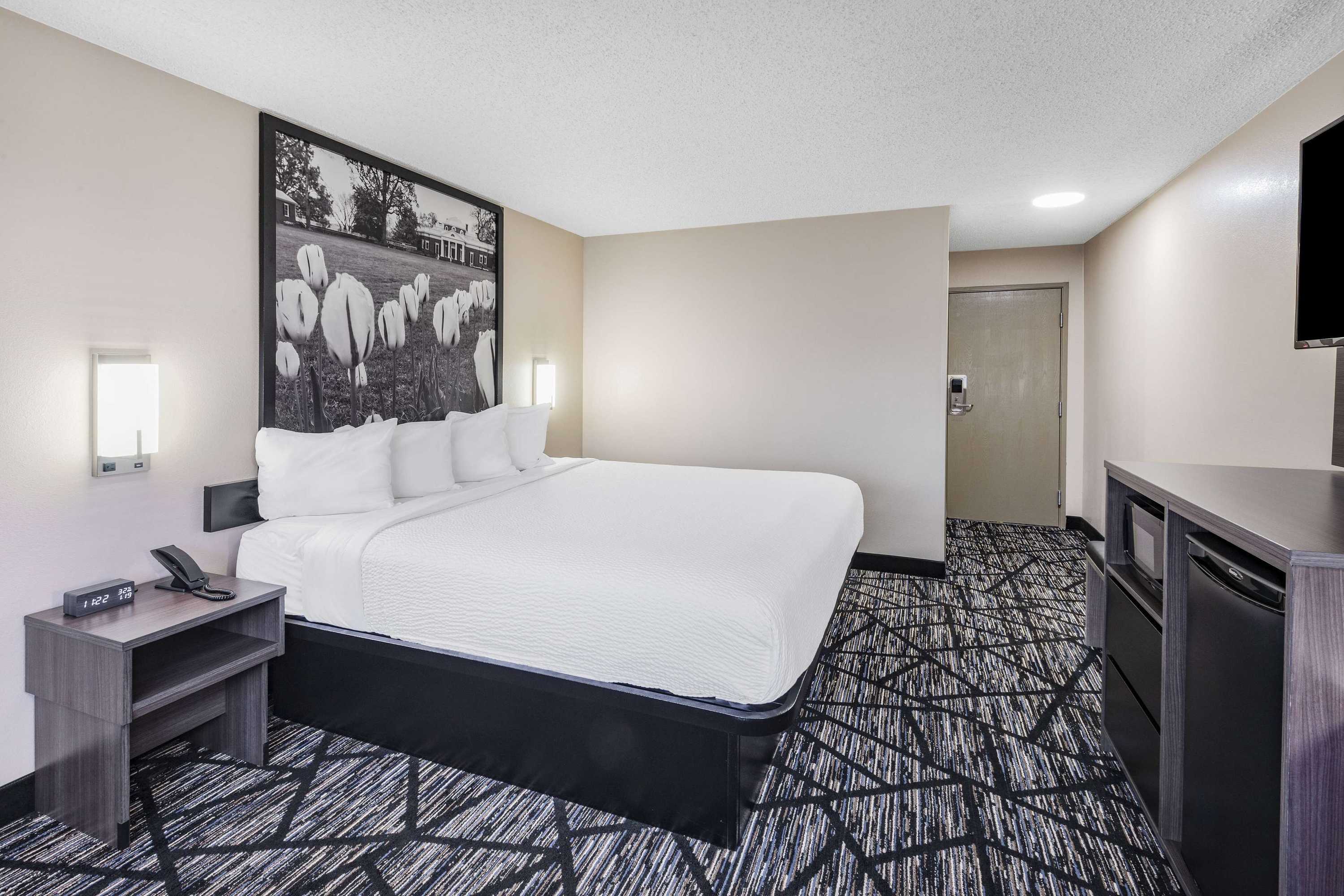 Gift card for Super 8 by Wyndham Charlottesville Gift card for Super 8 by Wyndham Charlottesville