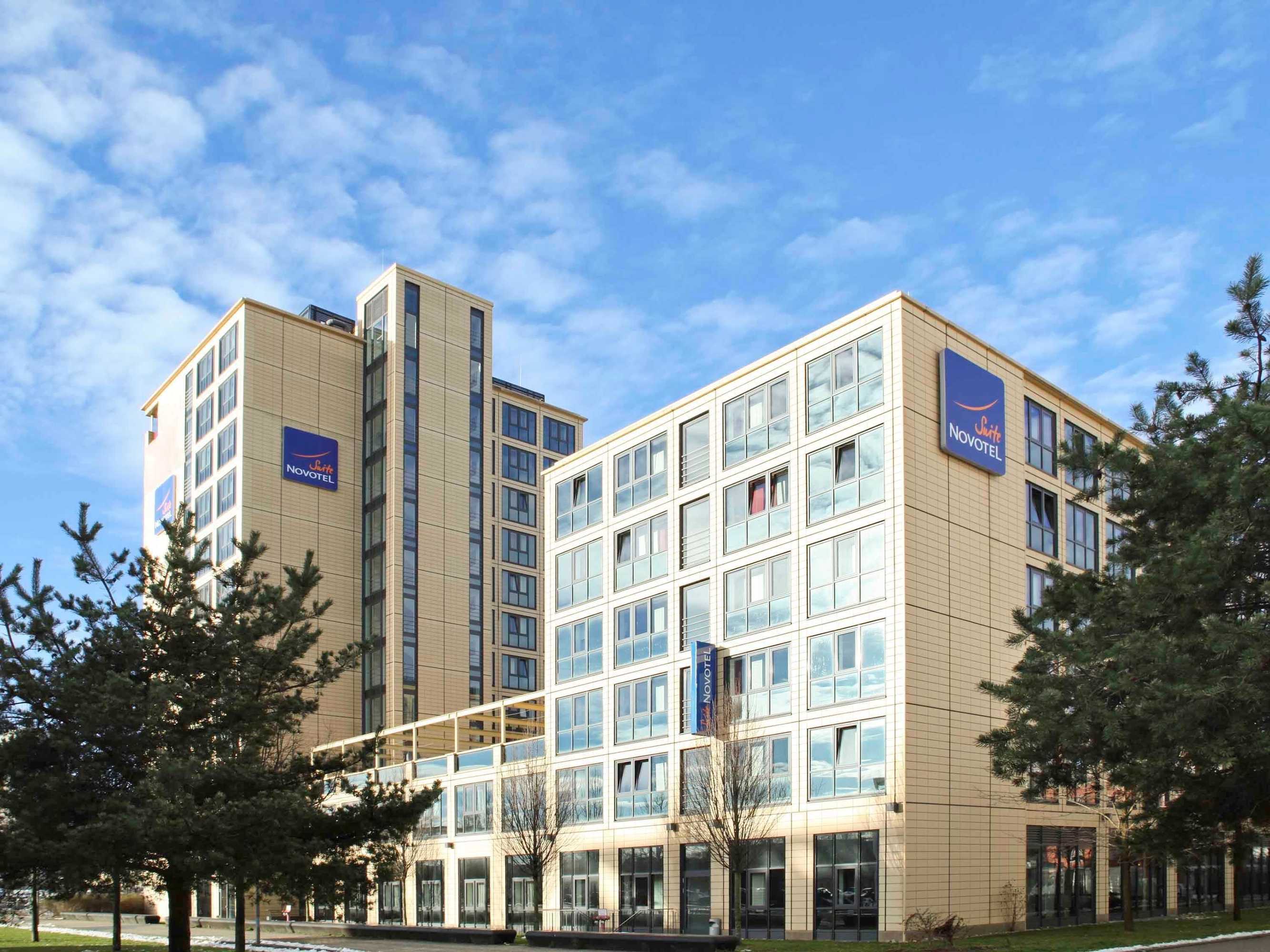 Gift card for Novotel Suites München Parkstadt Schwabing Gift card for Novotel Suites München Parkstadt Schwabing