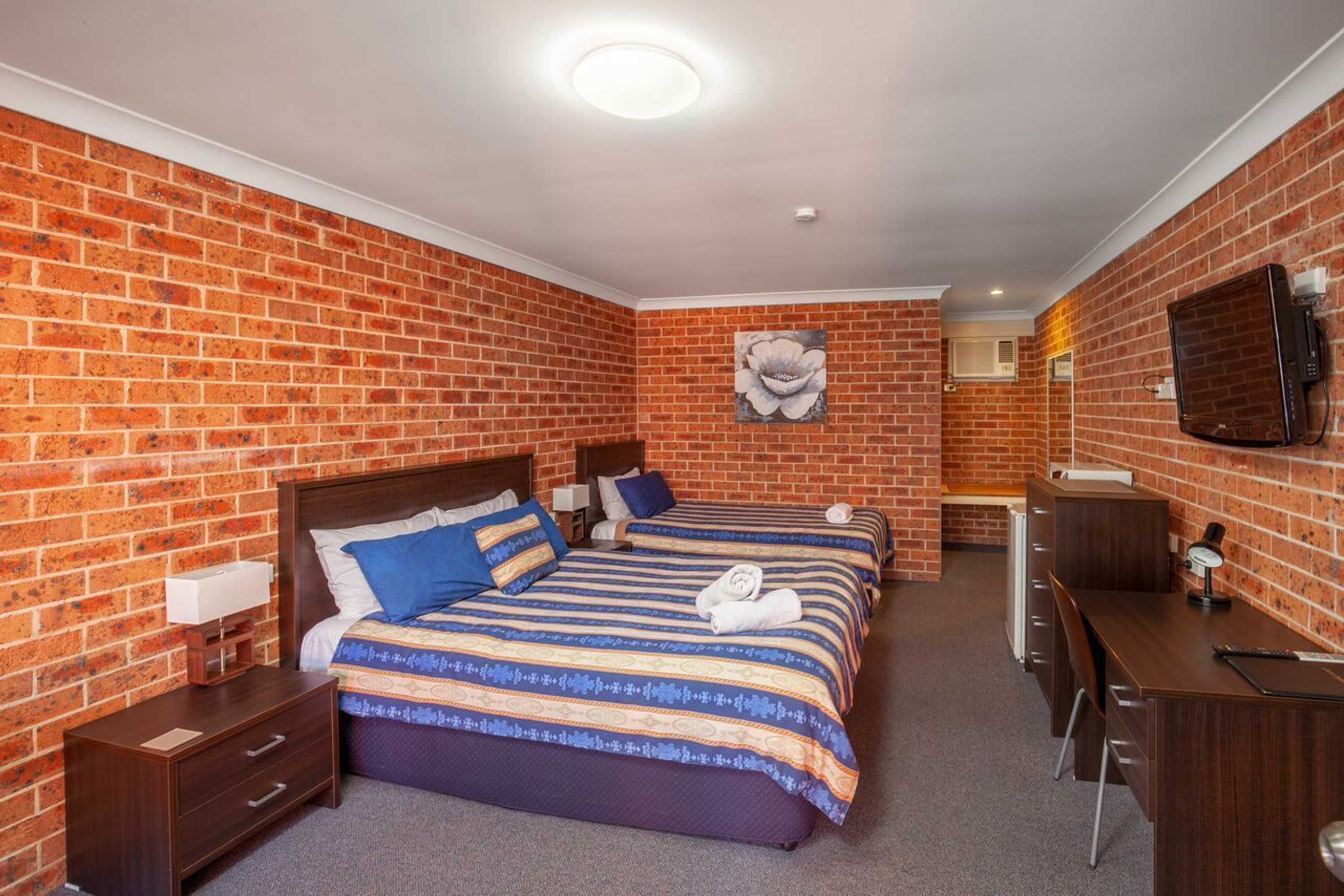 Gift card for Lake Macquarie Motor Inn Gift card for Lake Macquarie Motor Inn