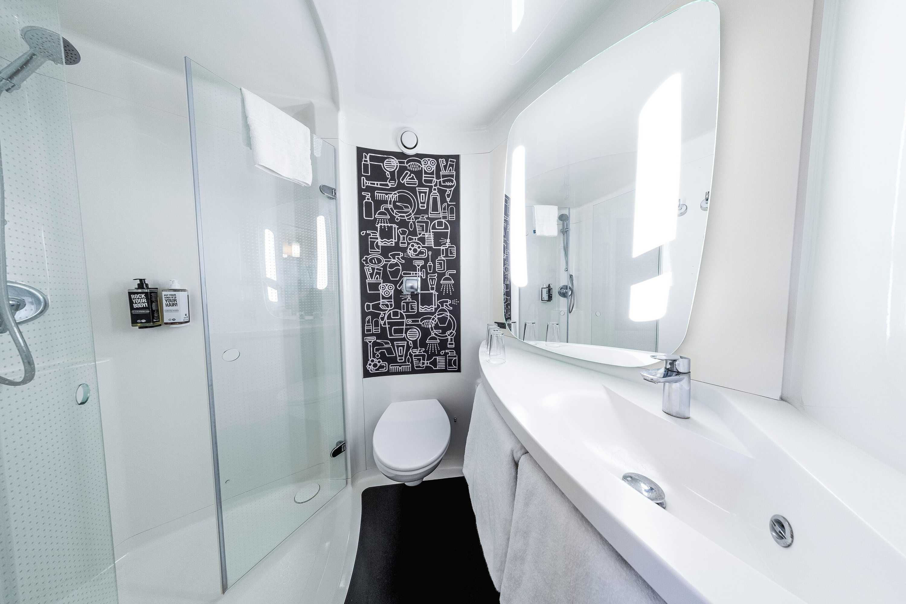 Gift card for Ibis London Luton Airport