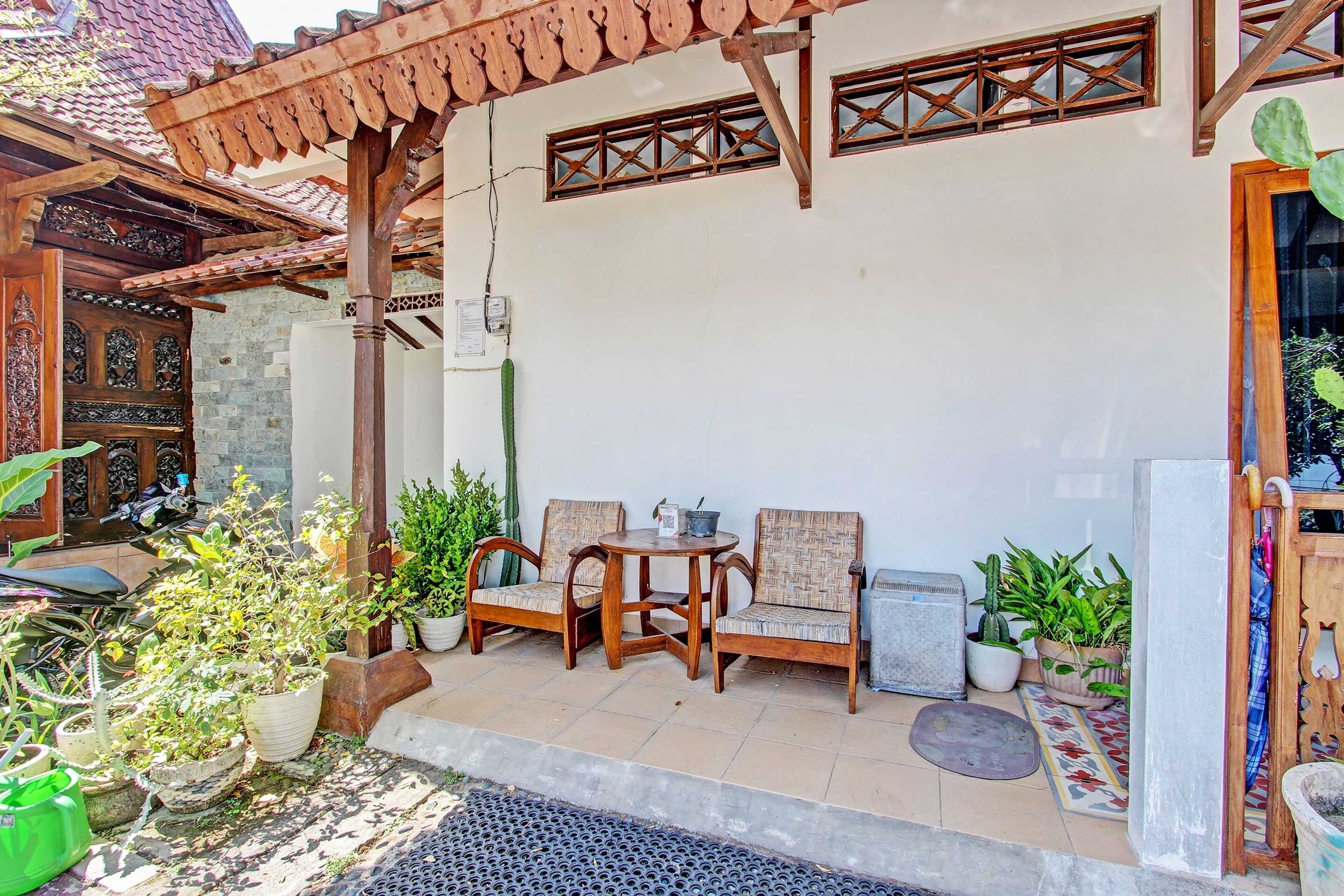 Gift card for Capital O 92894 Griya Lathifah Homestay Syariah