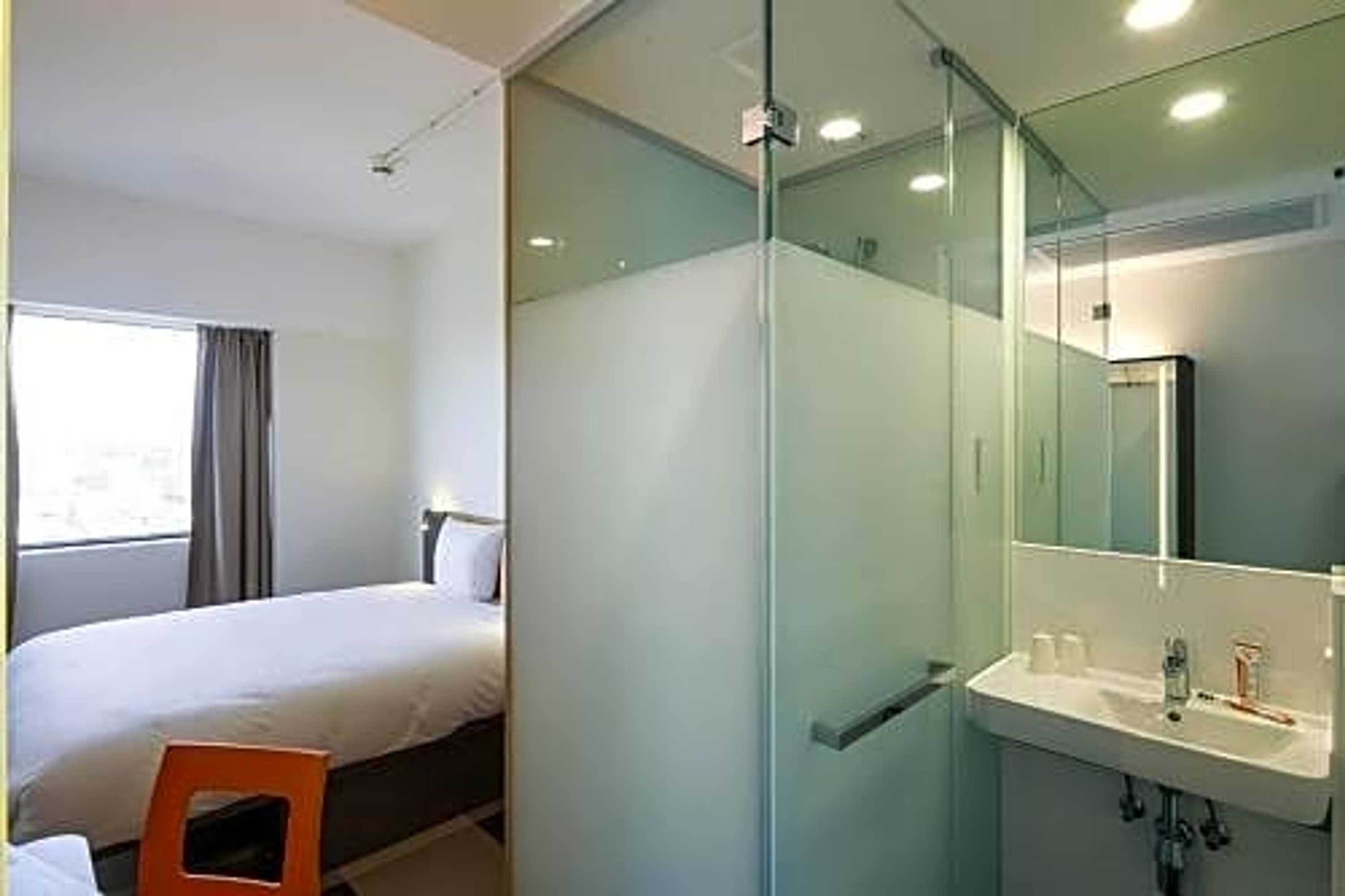 Gift card for Easyhotel Amsterdam Zaandam Gift card for Easyhotel Amsterdam Zaandam