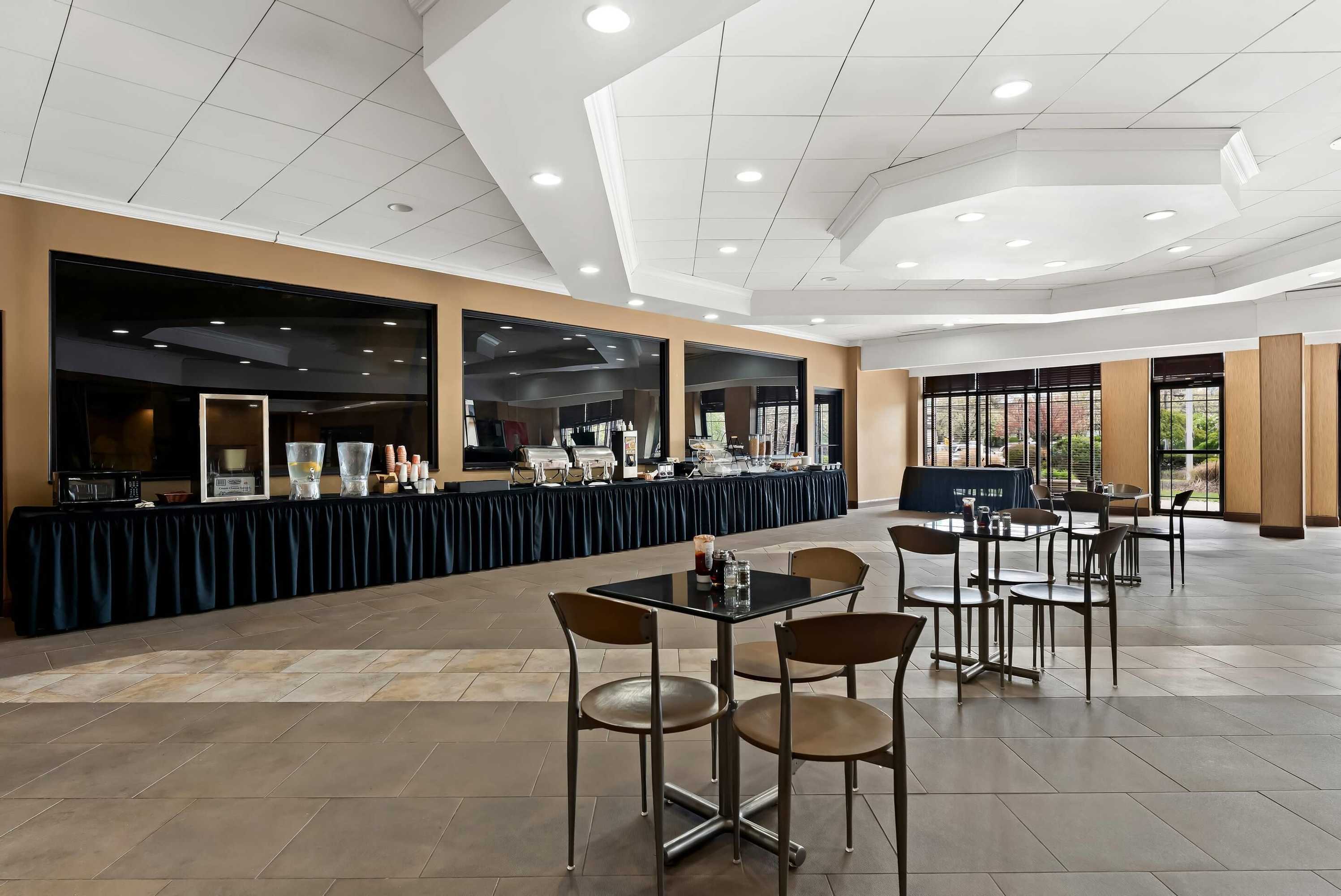 Gift card for Quality Hotel Philadelphia Airport