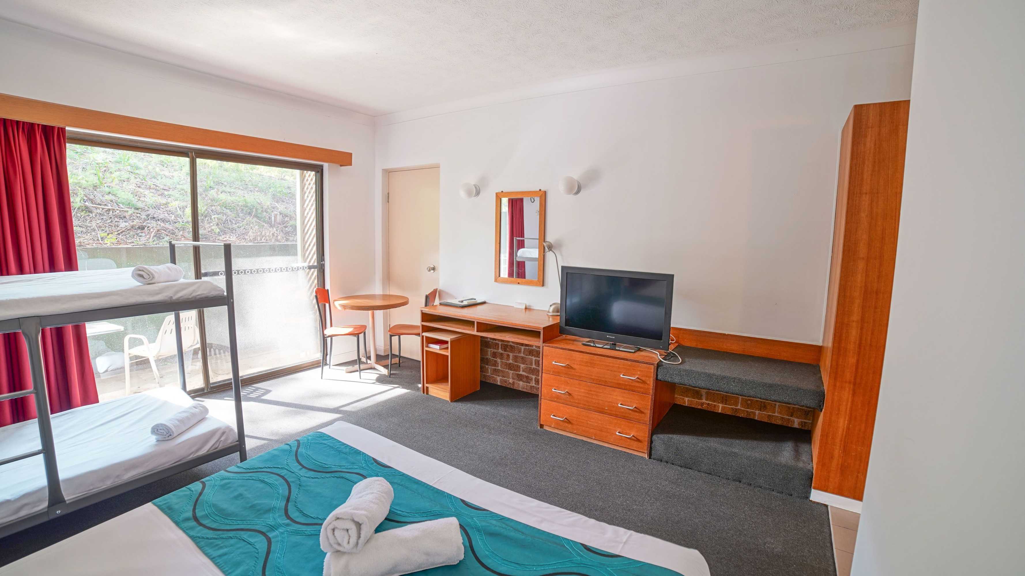 Gift card for Country 2 Coast Coffs Harbour Motor Inn Gift card for Country 2 Coast Coffs Harbour Motor Inn