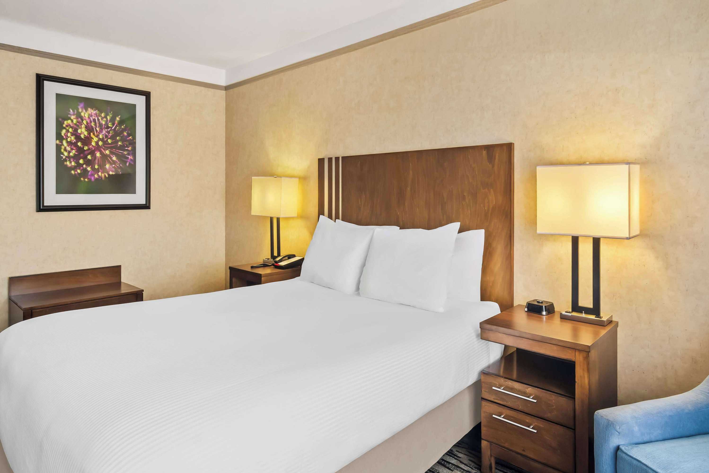 Gift card for Best Western Plus Pitt Meadows Inn & Suites Gift card for Best Western Plus Pitt Meadows Inn & Suites
