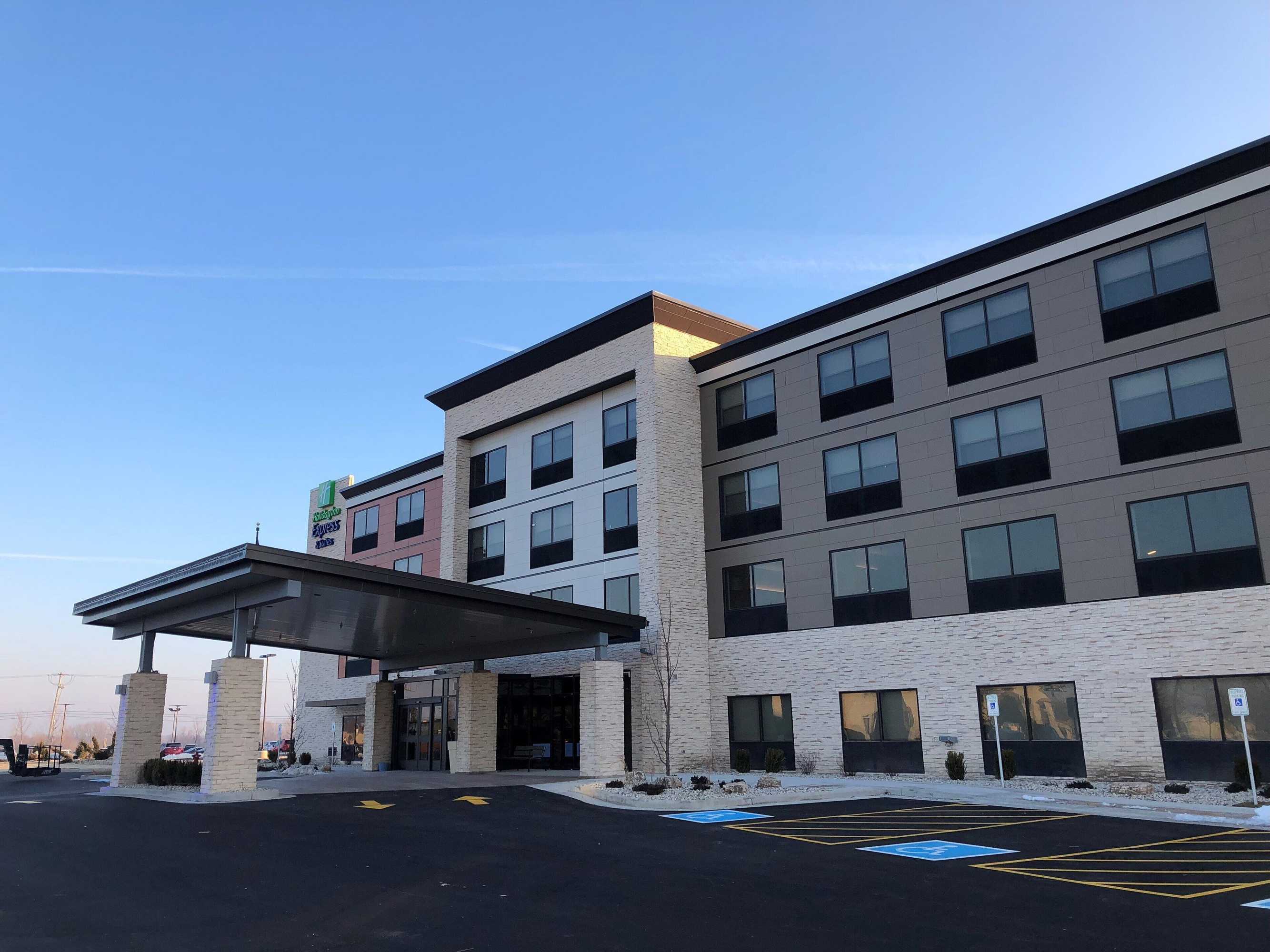 Gift card for Holiday Inn Express & Suites Racine by Ihg Gift card for Holiday Inn Express & Suites Racine by Ihg